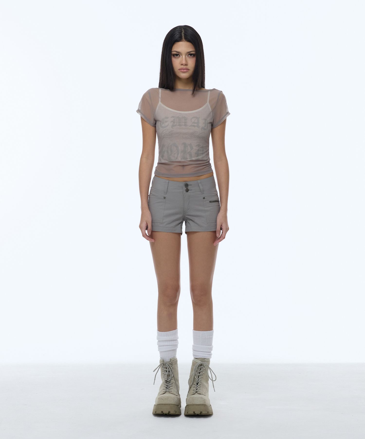 GILAARCHIVE 字母LOGO透膚露背短版上衣 GL26SUTP07GY