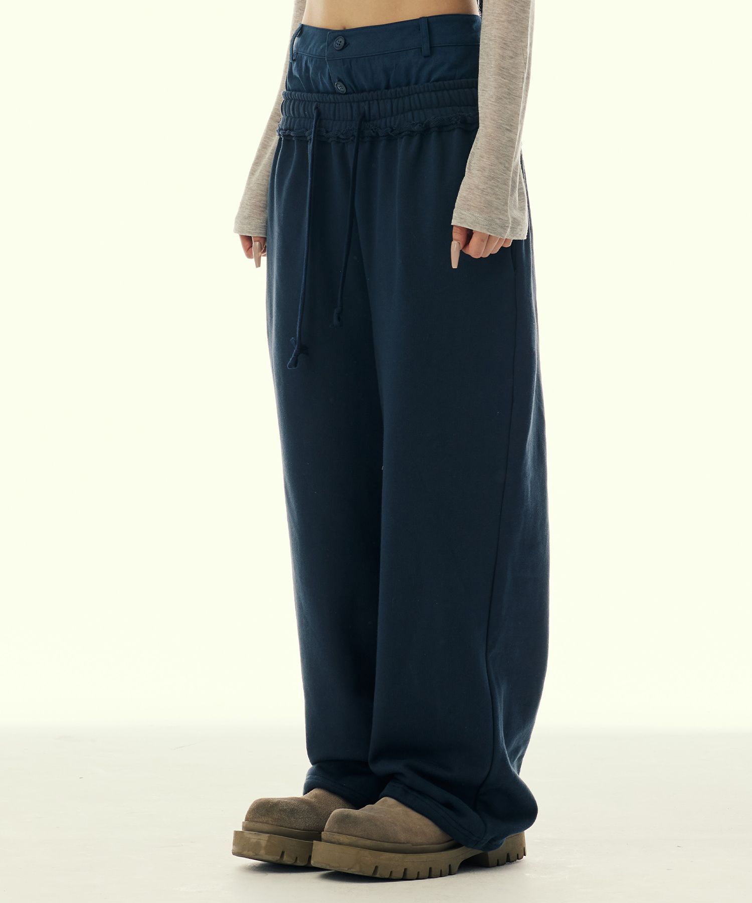 GILAARCHIVE 疊層腰帶運動長褲 海軍藍 GL26SPPT05NV