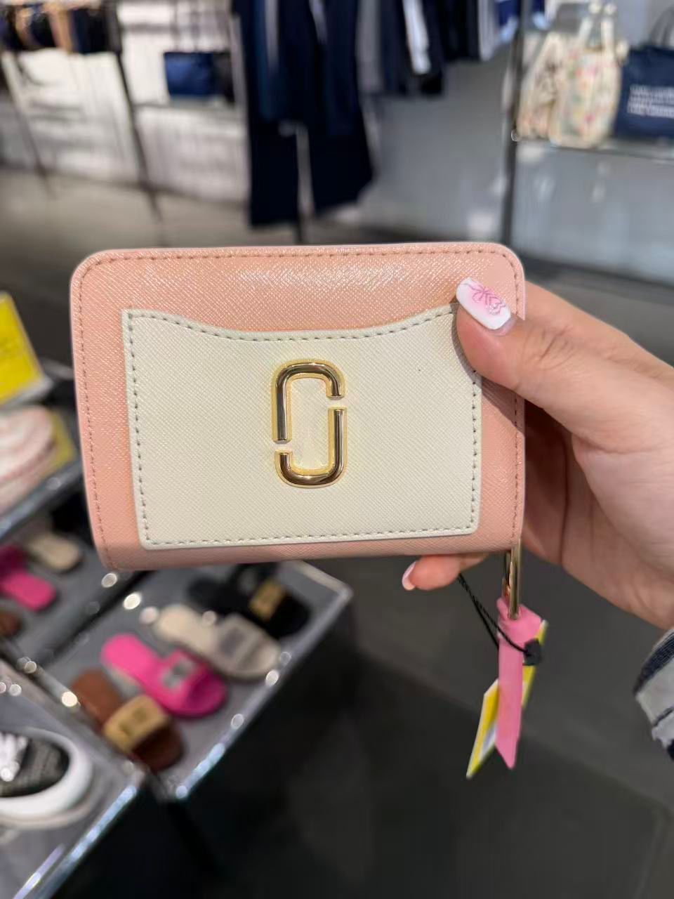 【預購】Marc Jacobs H042254 短款銀包