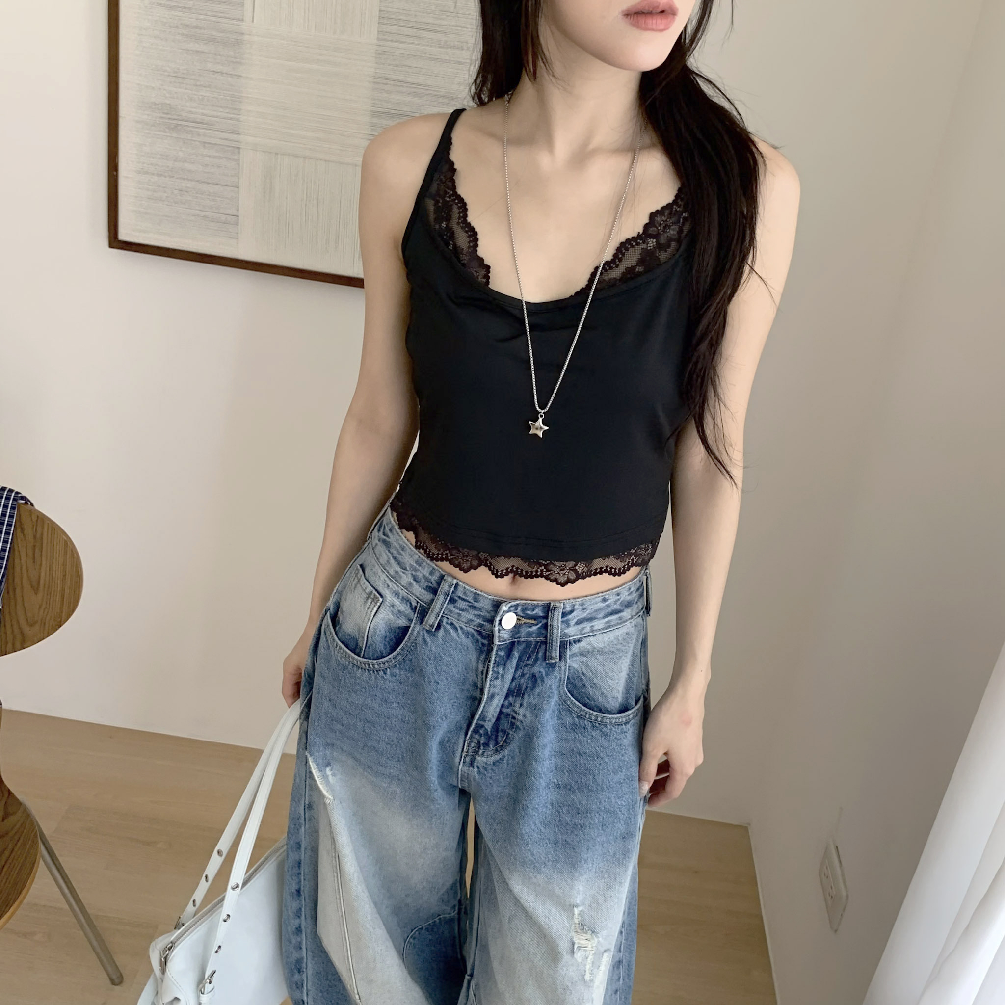 ISA_絕對迷人! 偷偷加一點微醺蕾絲花邊背心_64067