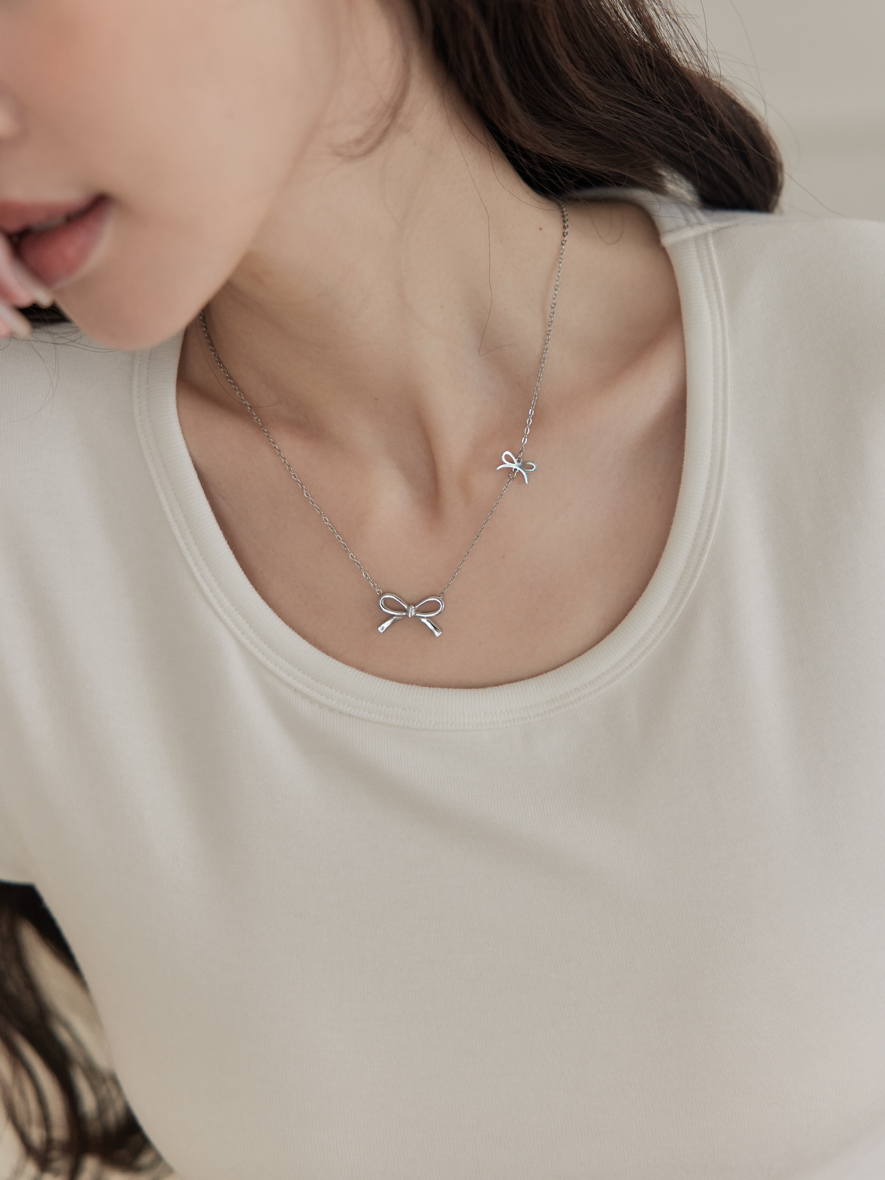 簡約蝴蝶結鎖骨項鍊
