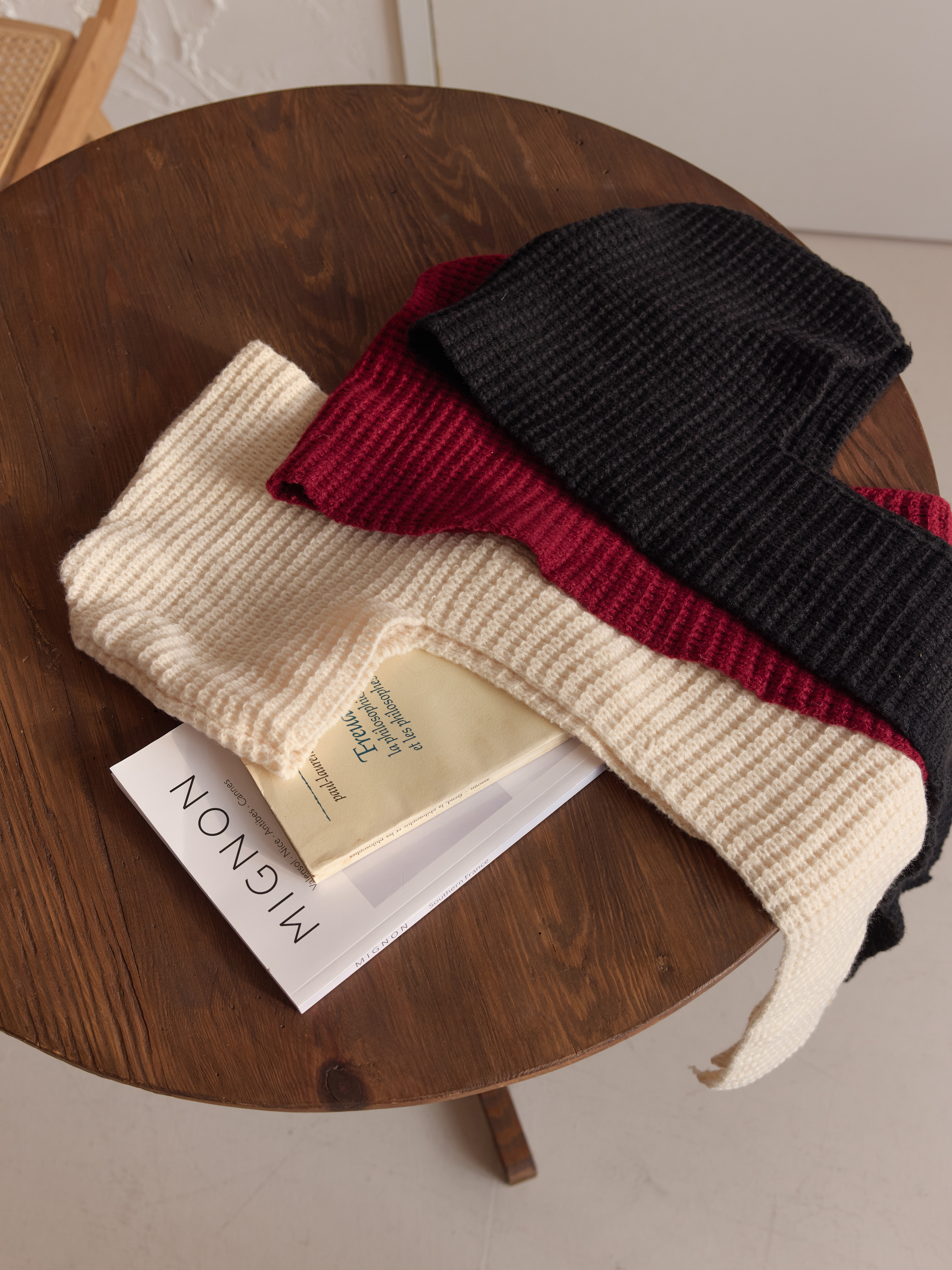 溫暖連帽鉤織圍巾