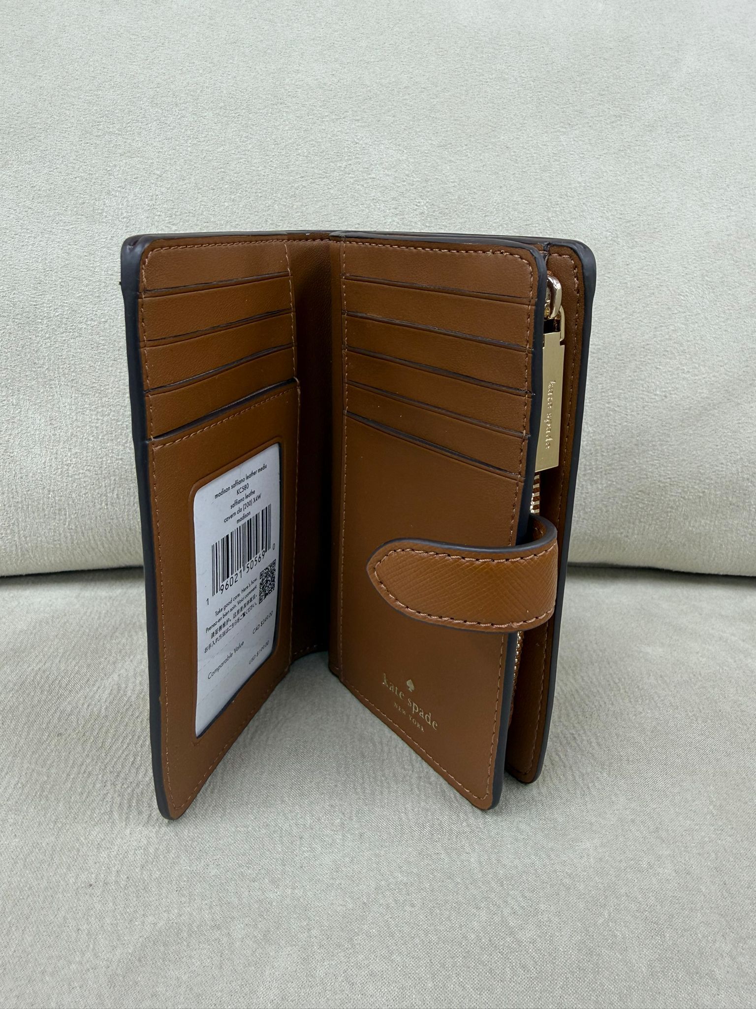 LYS01611 Kate Spade 防刮皮兩摺中銀包