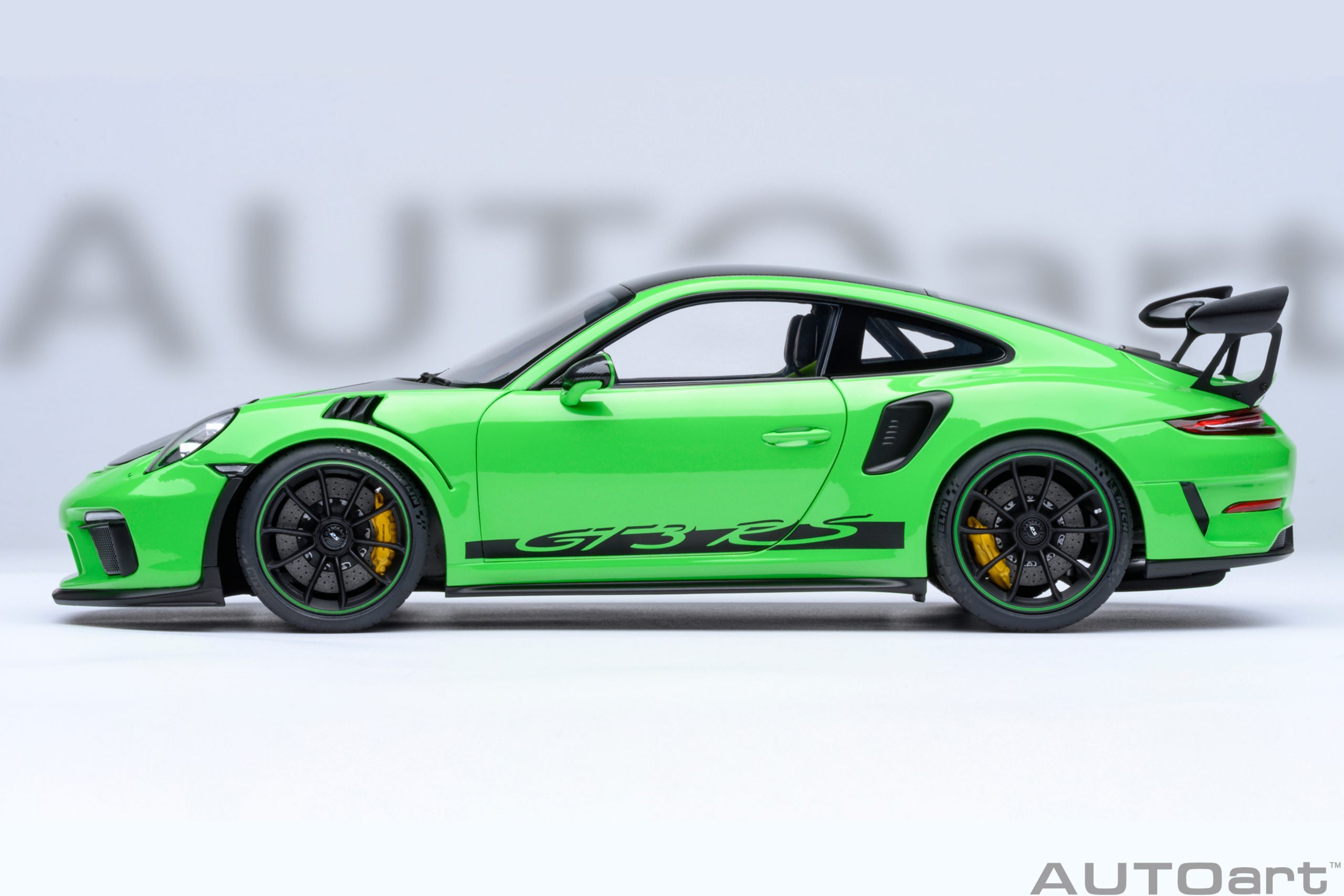 預訂 (訂金$300) (預訂價$1584) :1/18 AUTOART Porsche 911 (991.2) GT3 RS Weissach Package (Lizard Green) (78179)