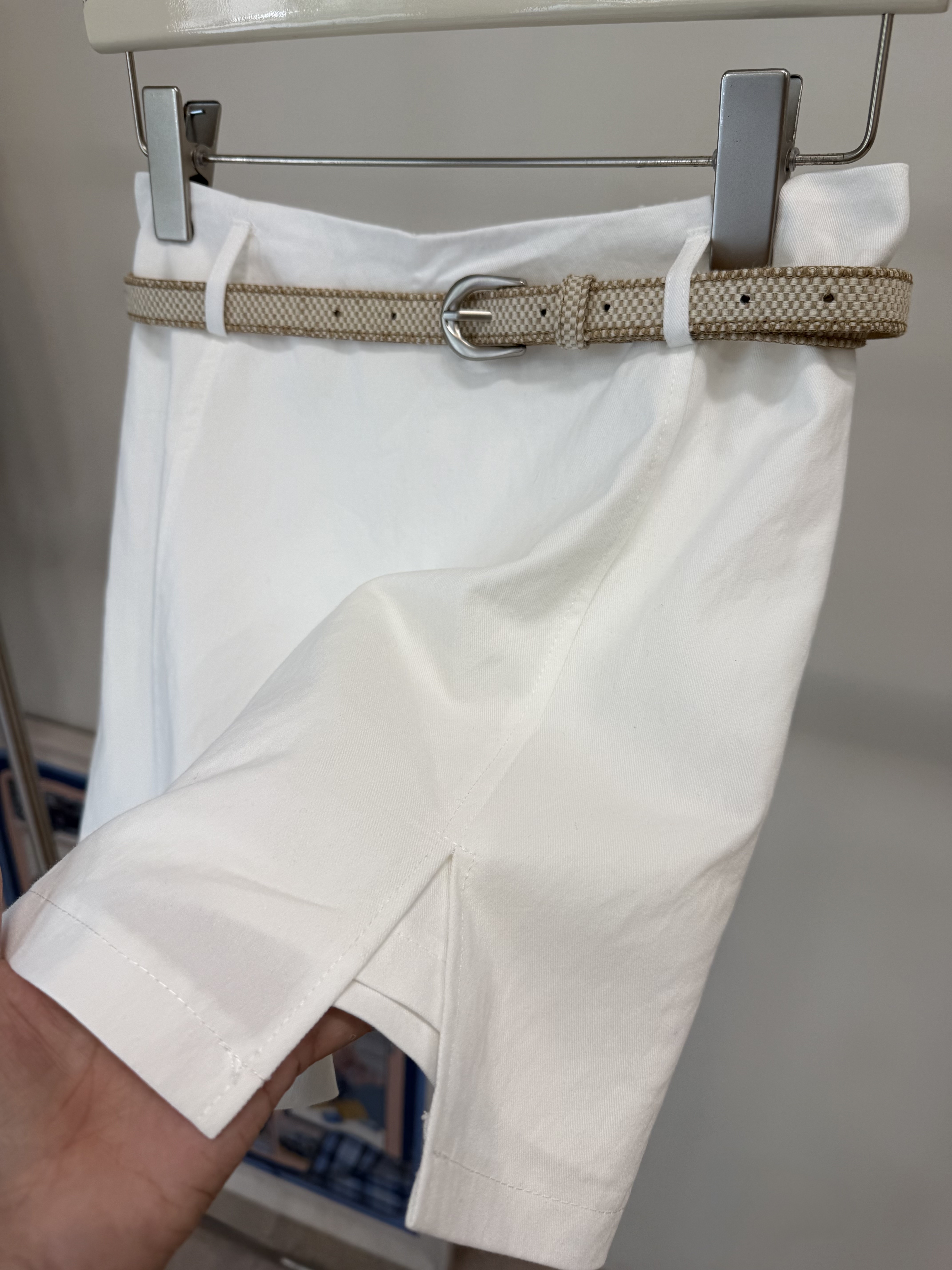 208 麻料側小開衩褲裙(附皮帶)