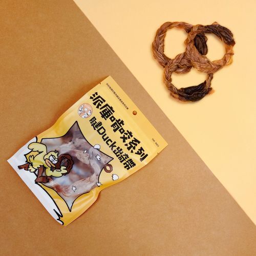 派庫啃咬零食－腱Duck出奇帶，適合中大型犬，如：薩摩耶，在家也能幫助狗狗消耗精力、打發時間。