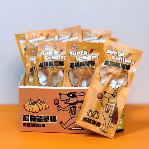 派庫超狗能量棒，雞肉低溫烘烤製成，添加南瓜粉，幫助狗狗舒緩壓力、釋放精力與清潔牙齒。