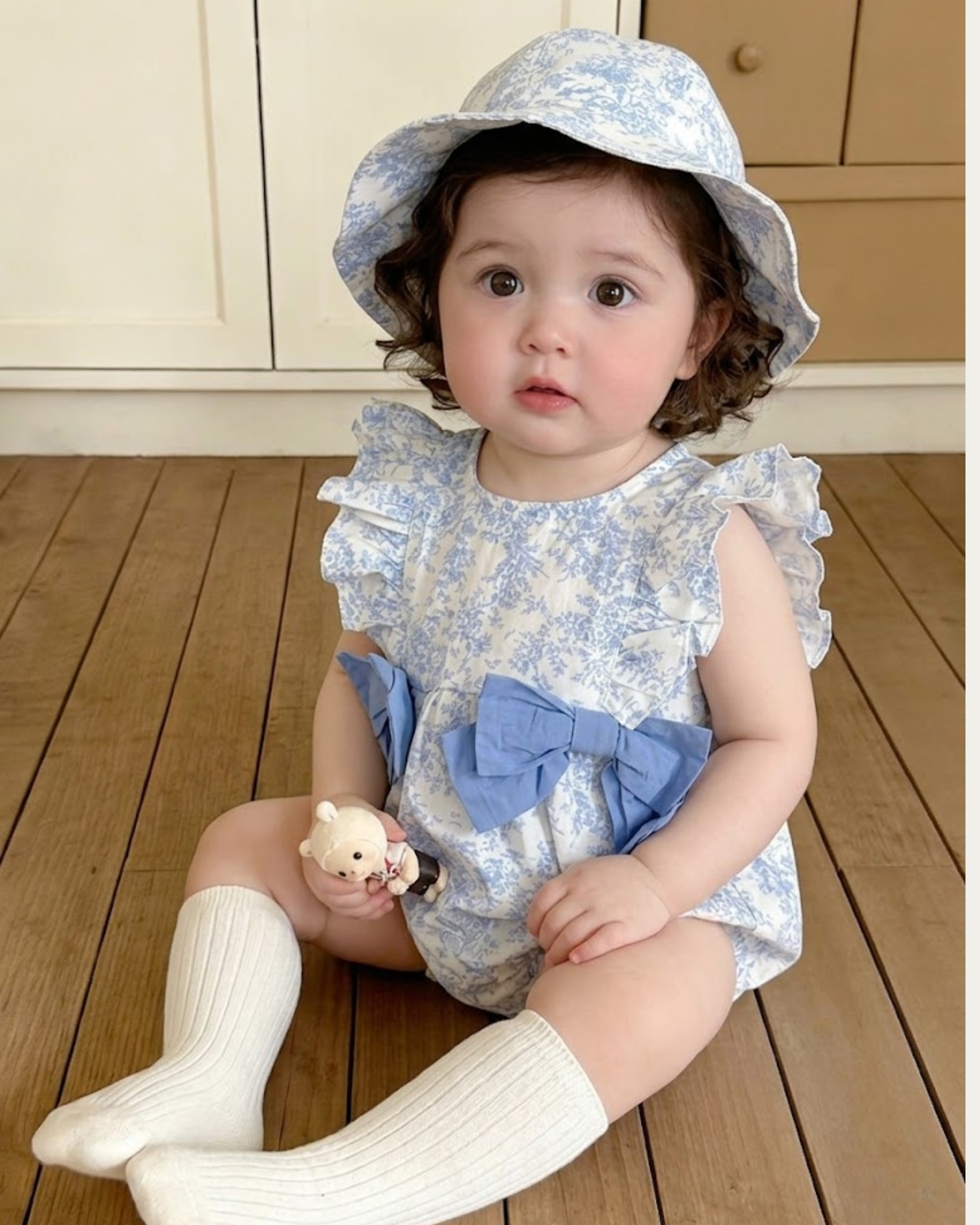 LCB03OP192BL 淺藍色法式雙蝴蝶結飛袖包屁連帽