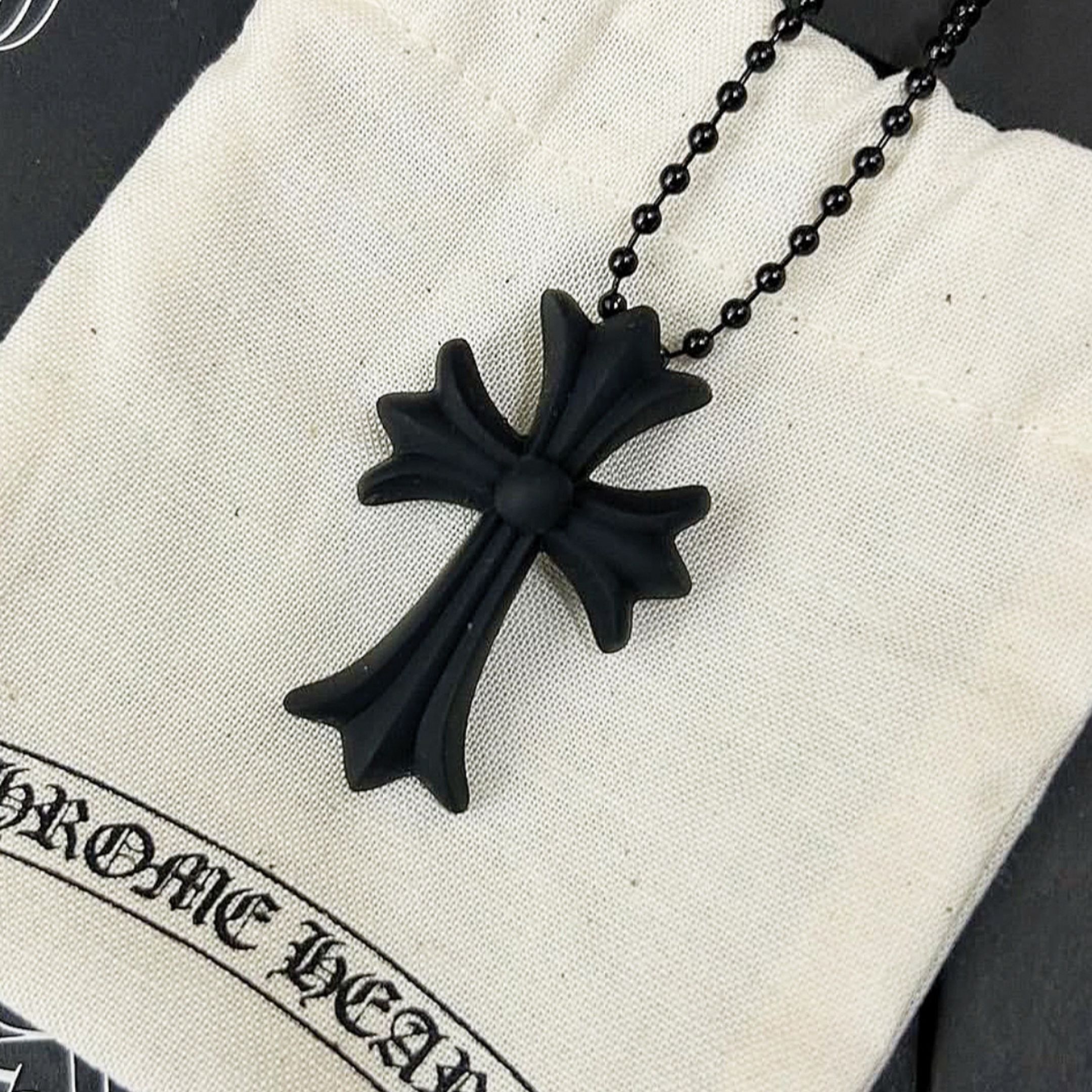 NICEDAY 代購 Chrome Hearts 克羅心 樹脂  十字架 項鍊  彩色