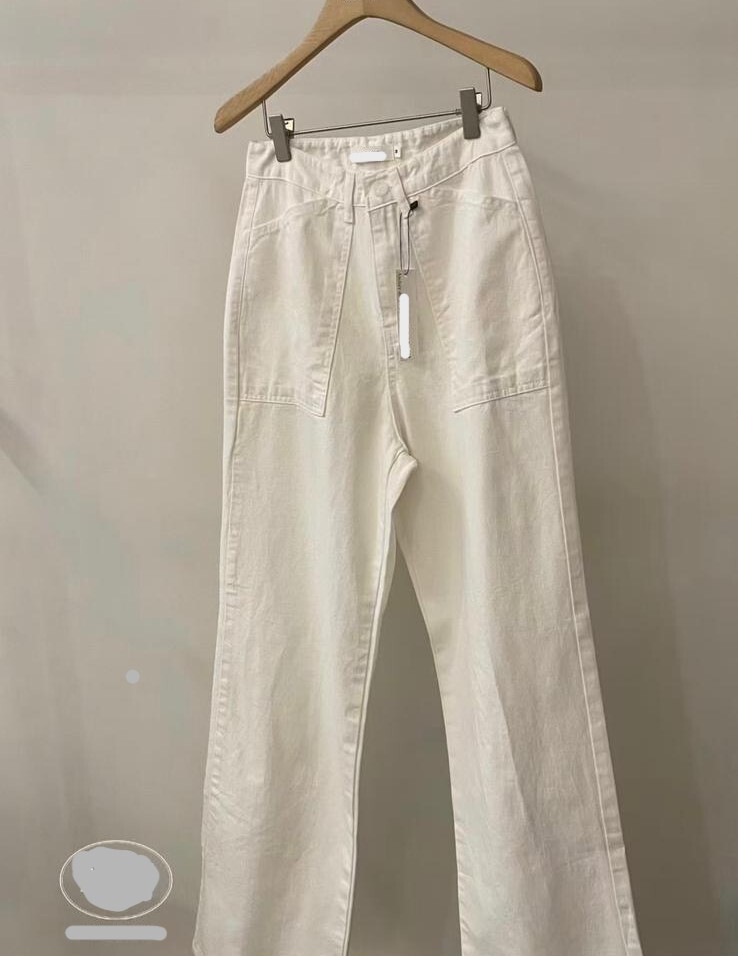 MG07 S:腰 26HIP41.5 長40 /M:腰 27.5HIP 43.5長40 L: 腰29 Hip 45.5 長40.5 $459 (一口價)