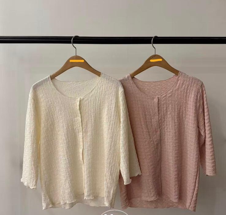 MG12 胸 38-50長21 $399 (一口價)