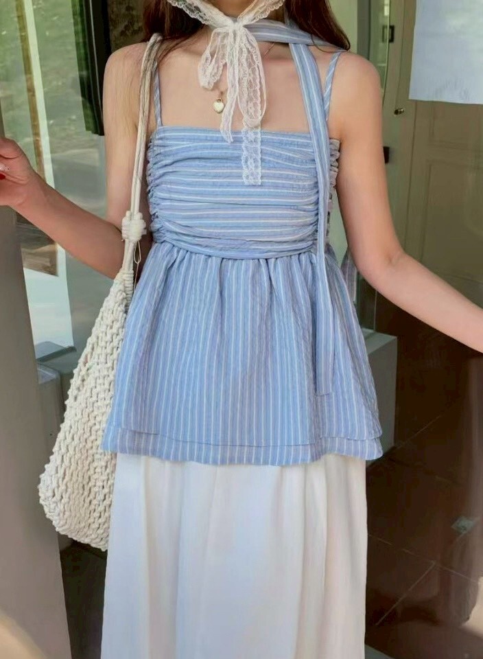 條紋繞脖+抓皺後鬆緊條紋背心