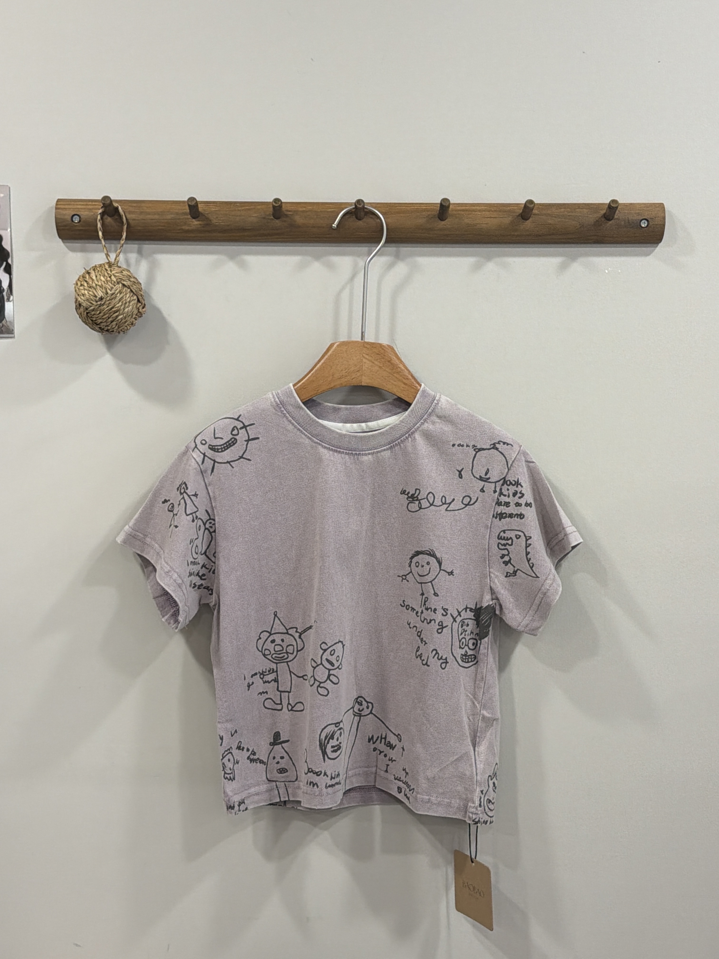 A04961水洗色插畫上衣