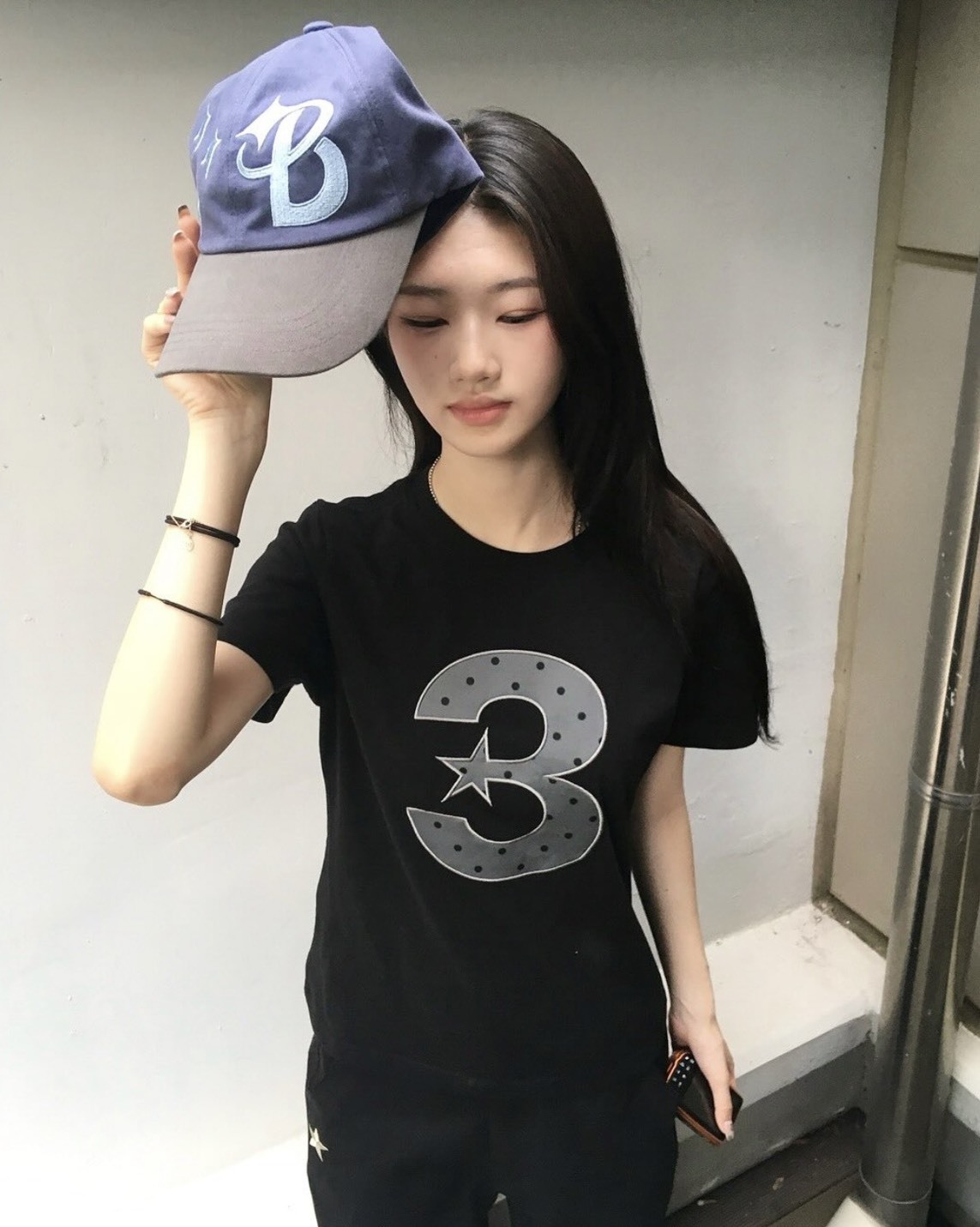 韓國 BAUF 數字3 圓點logo 修身短T 四色