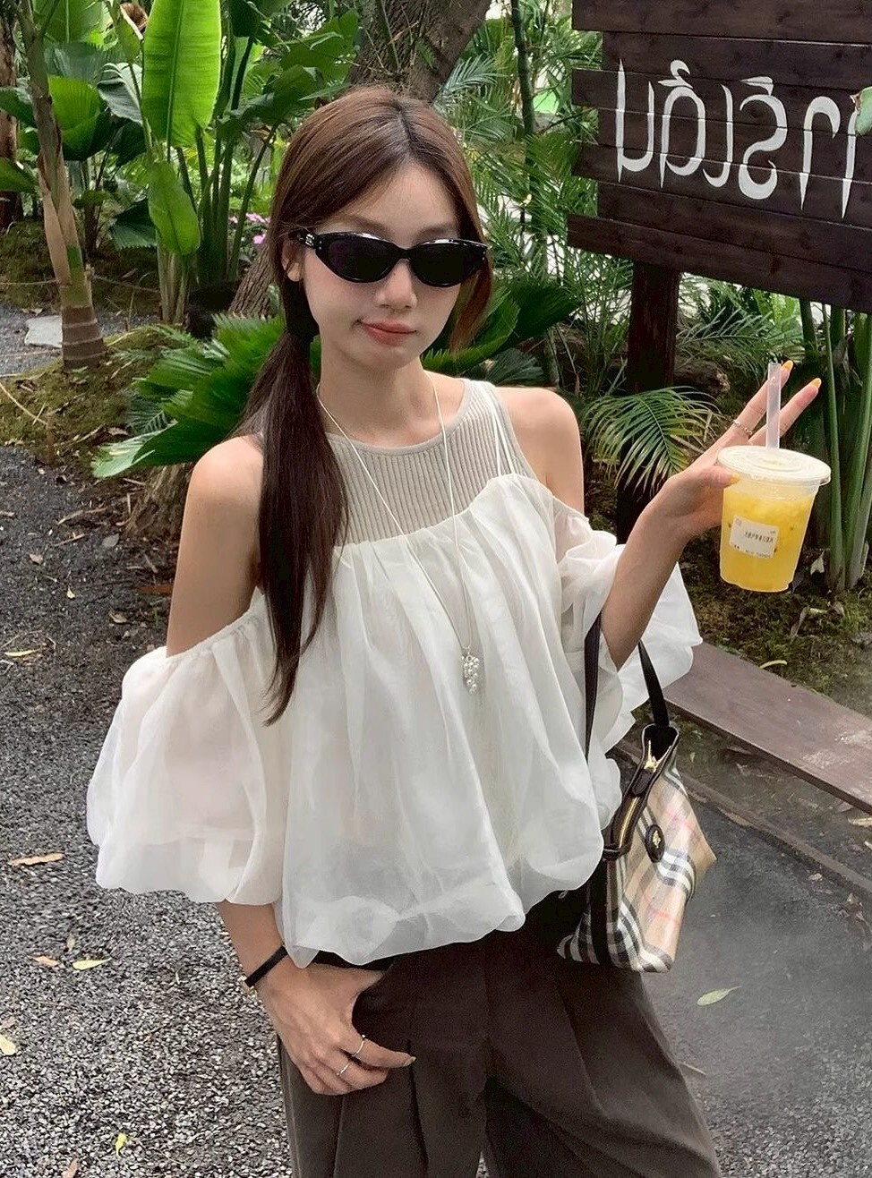 坑紋棉背心+光澤彭澎吊帶背心