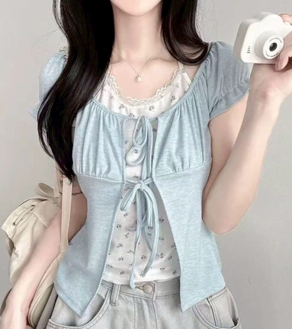 前綁假兩件碎花掛脖上衣