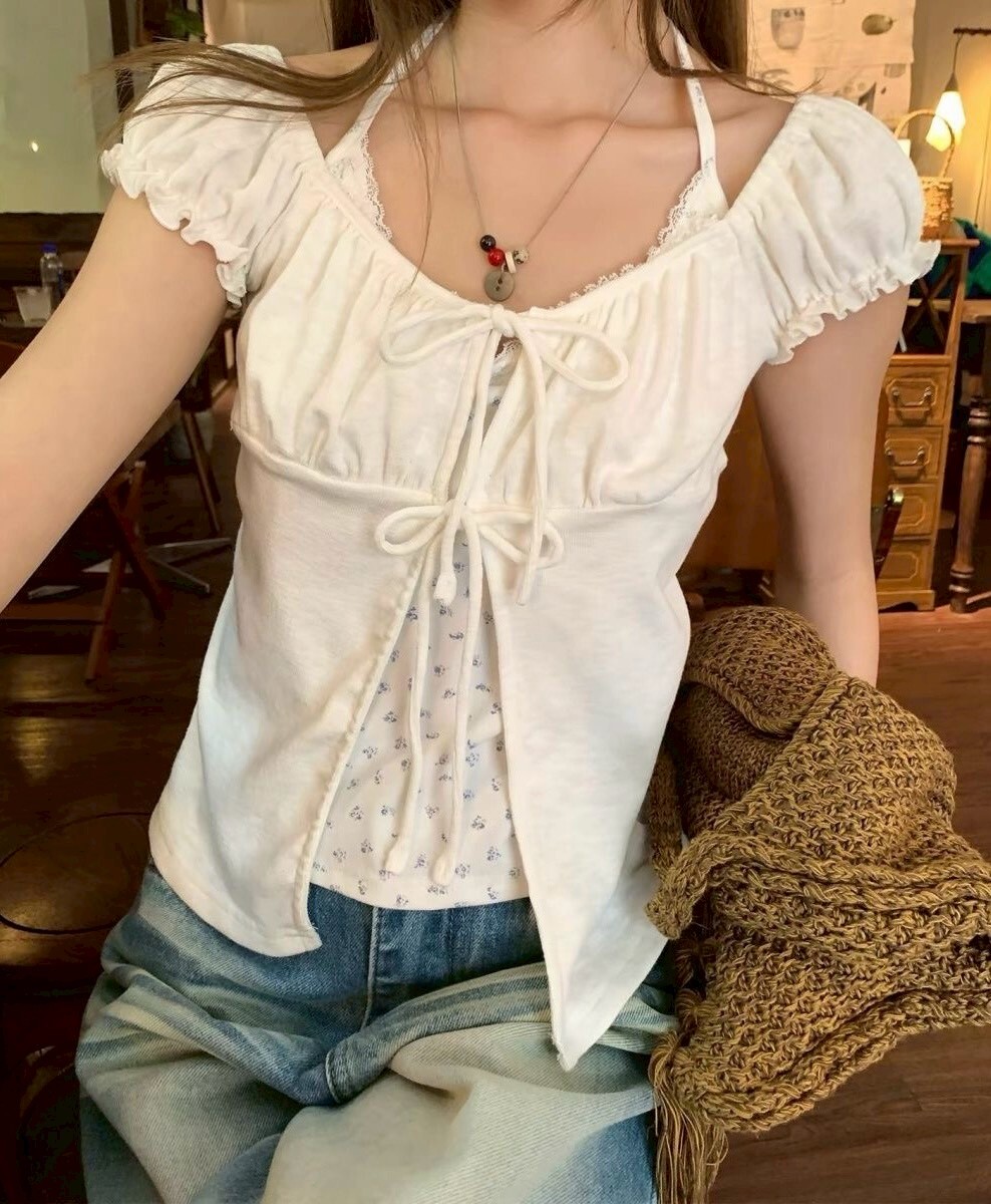 前綁假兩件碎花掛脖上衣