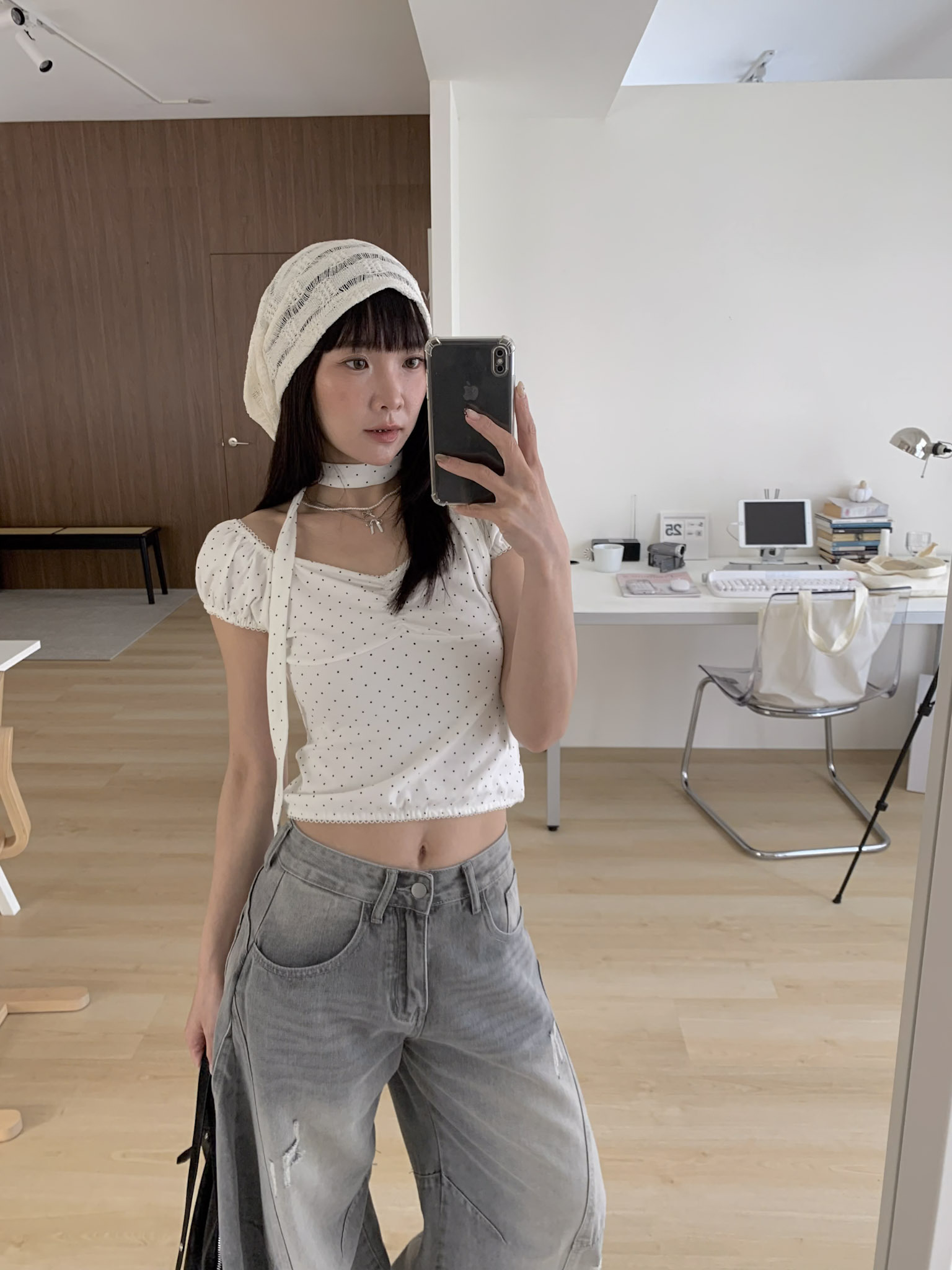 ISA_(附繞脖)在逃公主! 波點蕾絲花邊上衣_64034