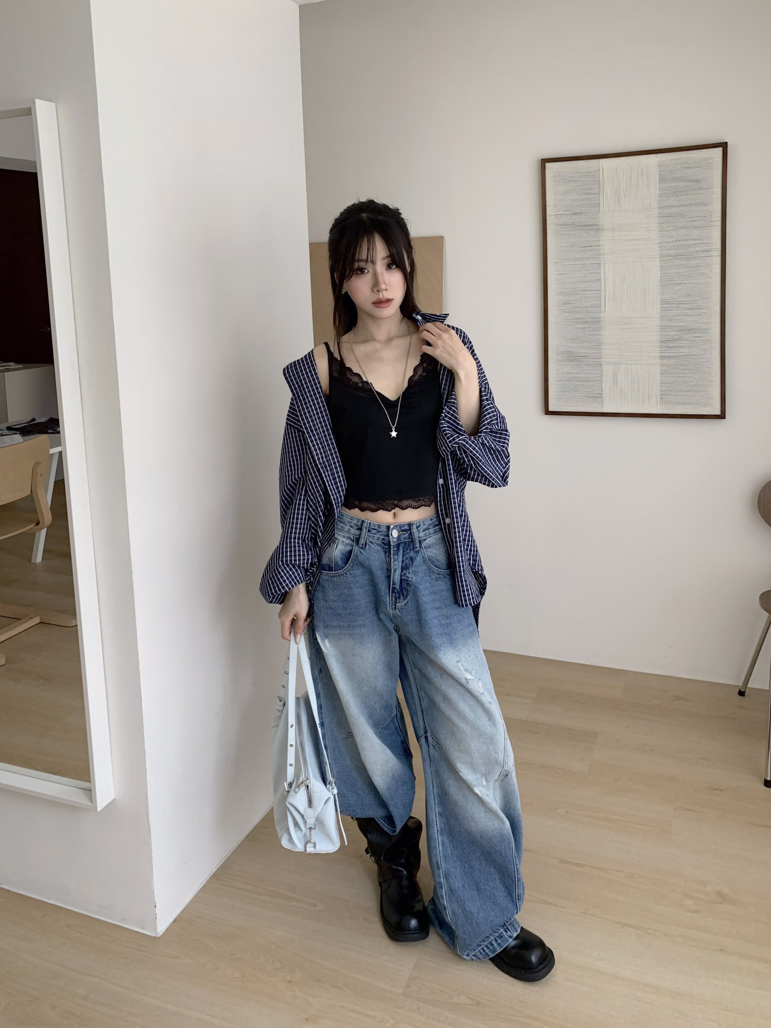 ISA_格紋控的偏愛 圓弧擺寬鬆單口袋襯衫_64038