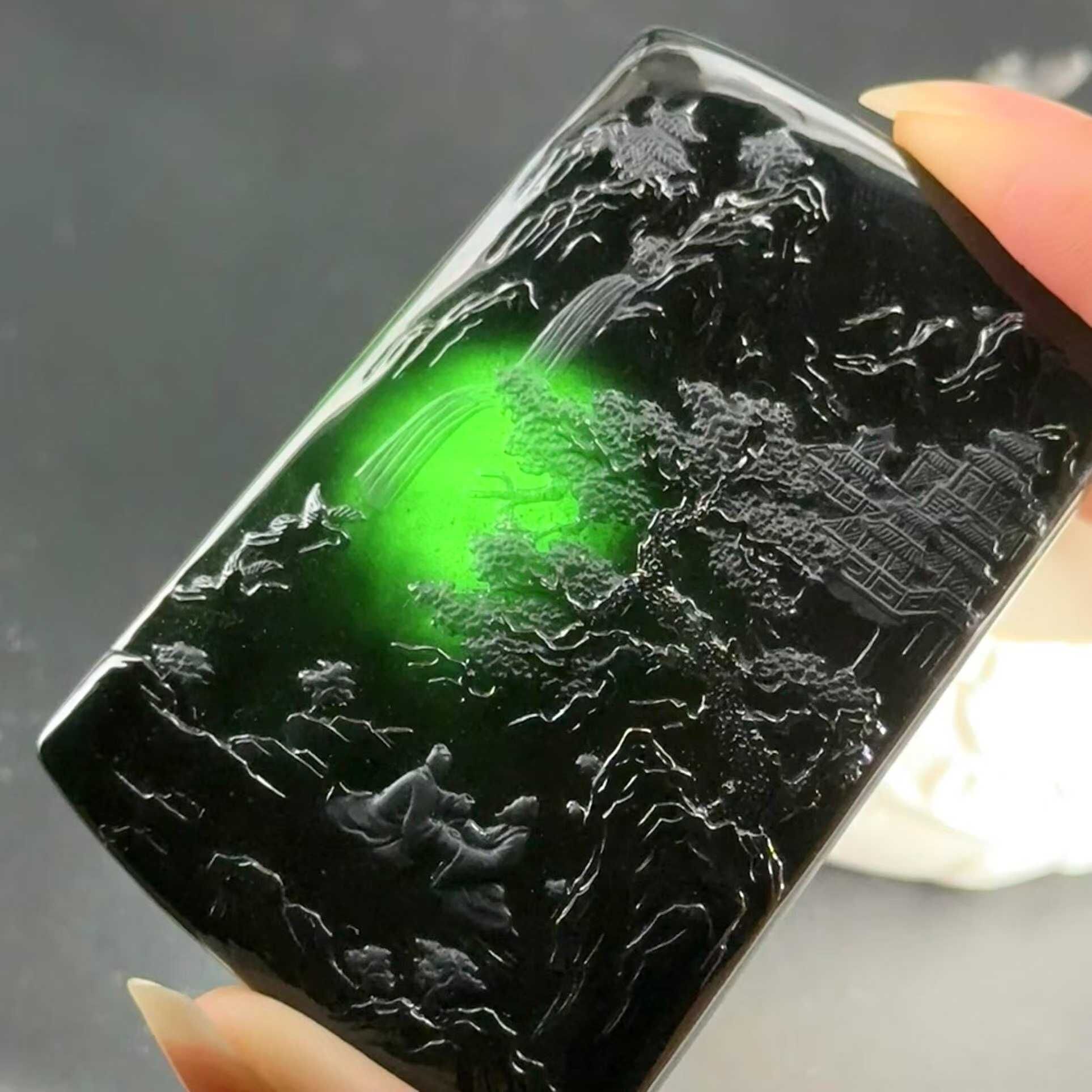 417336 翡翠墨翠山水牌