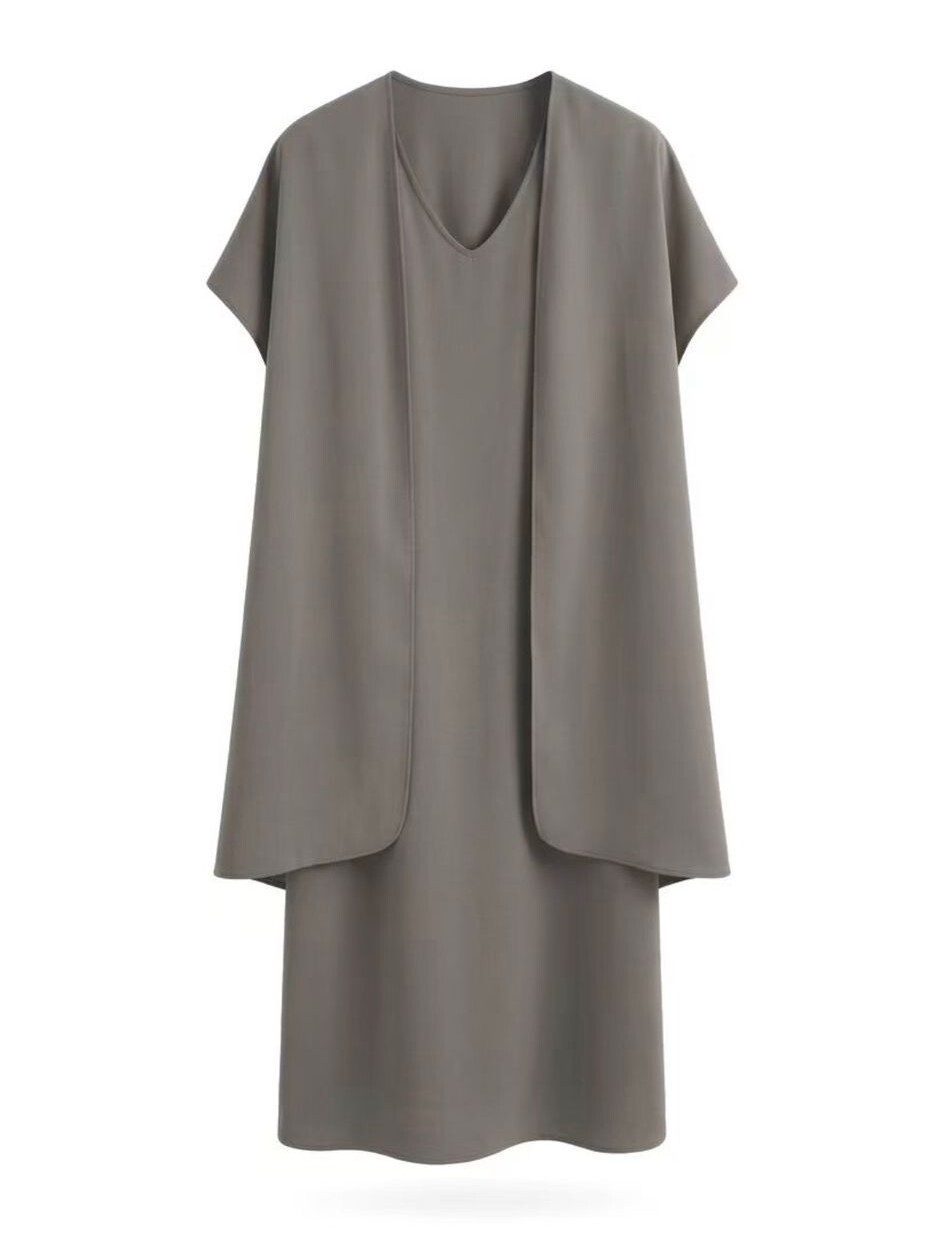 ER03 胸46 HIP50 長44.5 $569 (一口價)