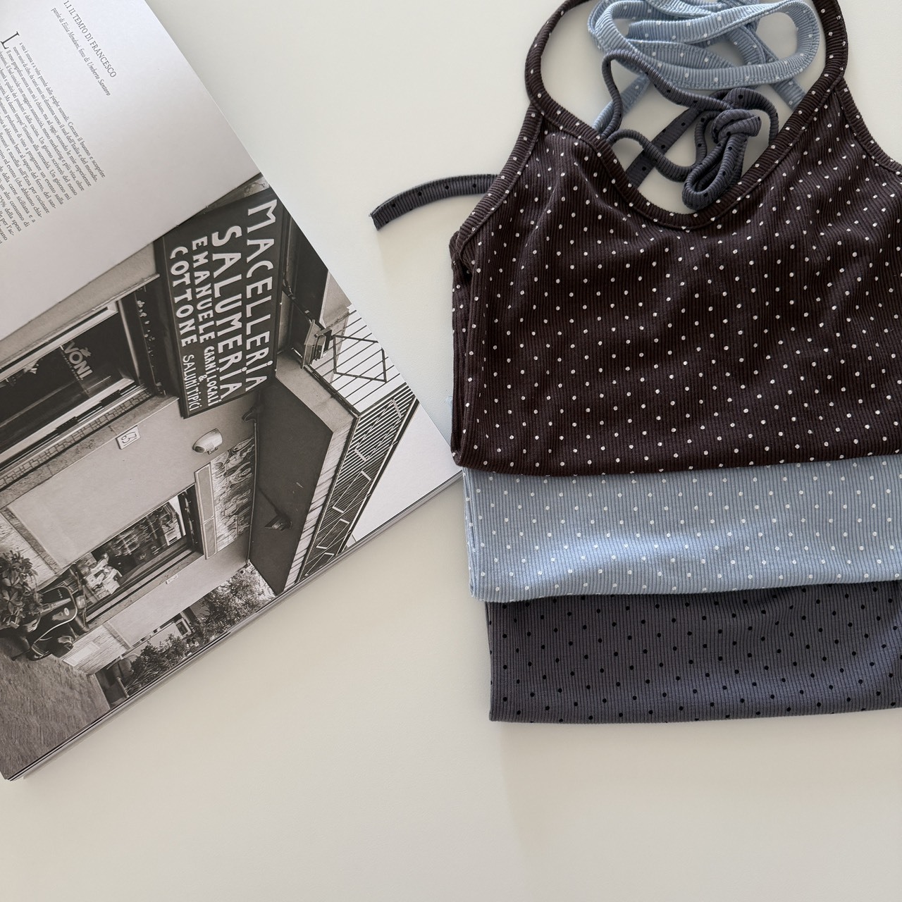 ISA_一點韓! 多層次穿法波點繞脖綁帶背心_64064