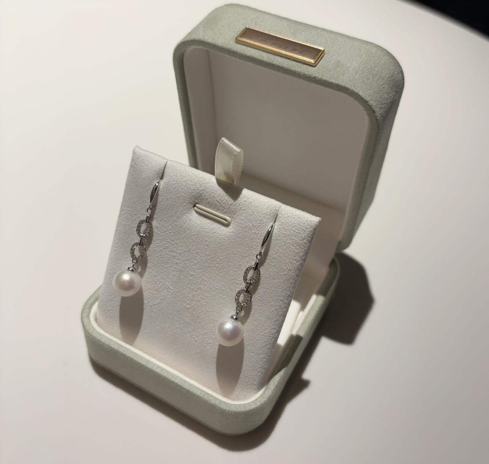 A8 - 輕奢AKOYA極光純銀耳鈎款（配盒）* AKOYA 9-10mm