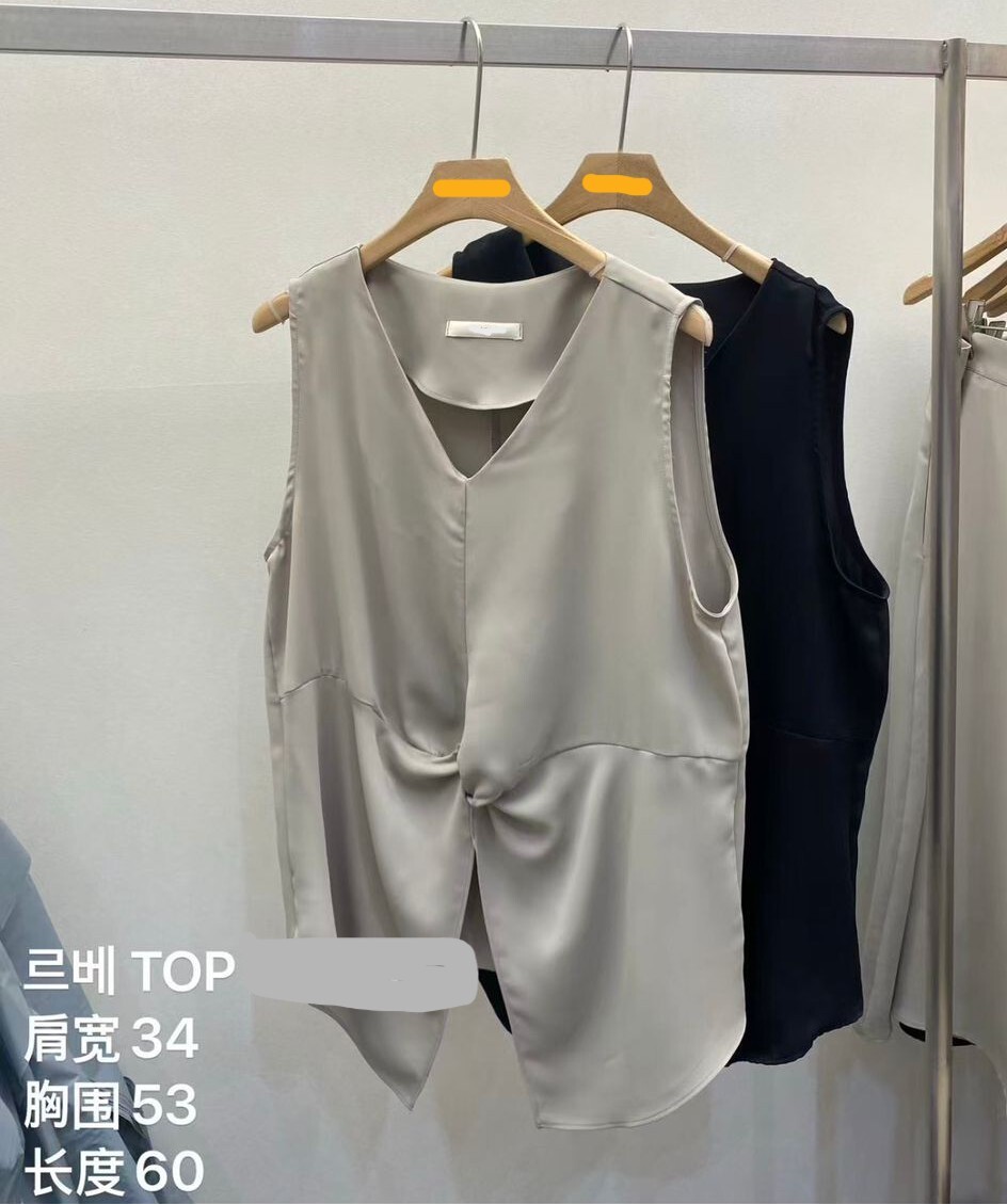 ER06 胸41 長23.5 $439 (一口價)