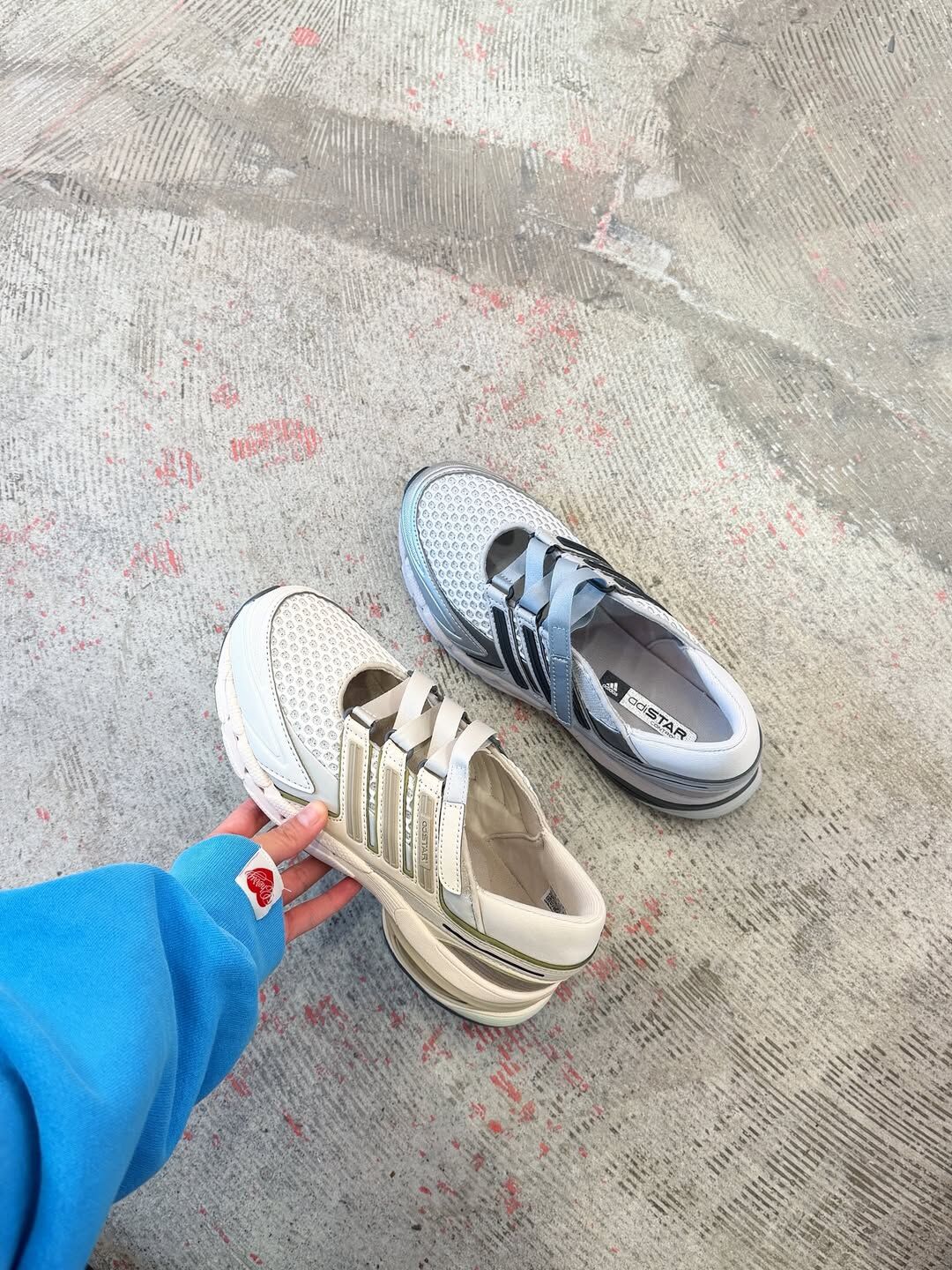 Adidas Adistar Control 5 MJ 日本新款 燕麥奶茶 奶茶色 復古 瑪莉珍鞋 LA1823