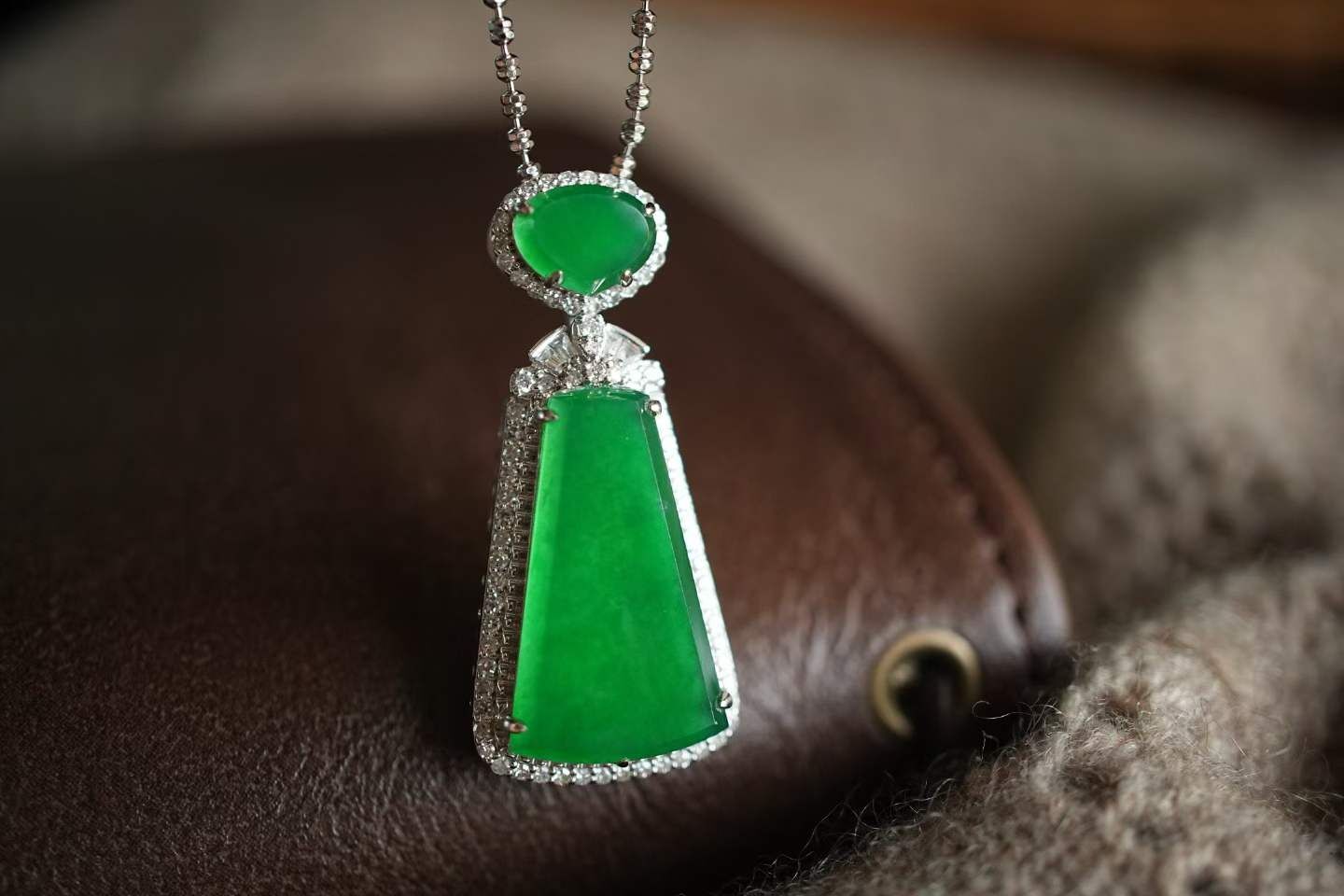 翡翠高冰辣陽綠無事牌吊墜,天然翡翠A玉, 緬甸玉, Jade, Jadeite