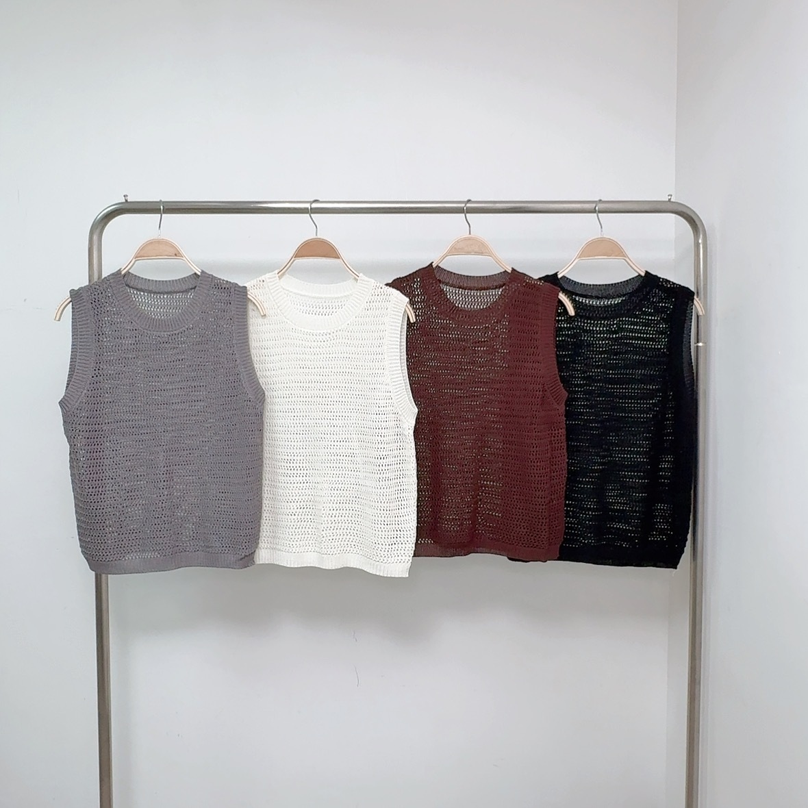 ⭐️⭐️【預訂】通花針織彈性背心 (E1-E4)