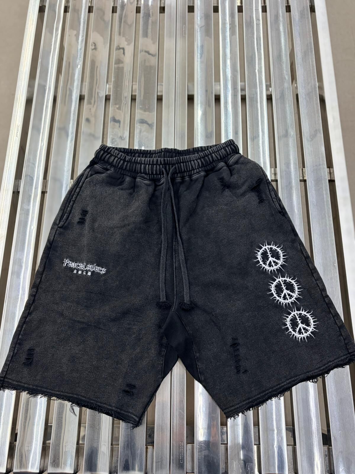 2nd Closet "WAR IS OVER" Sweat Capri Shorts - Black