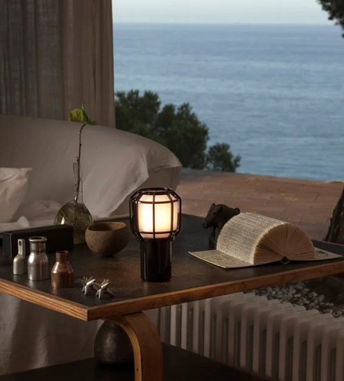 Chispa  戶外桌燈