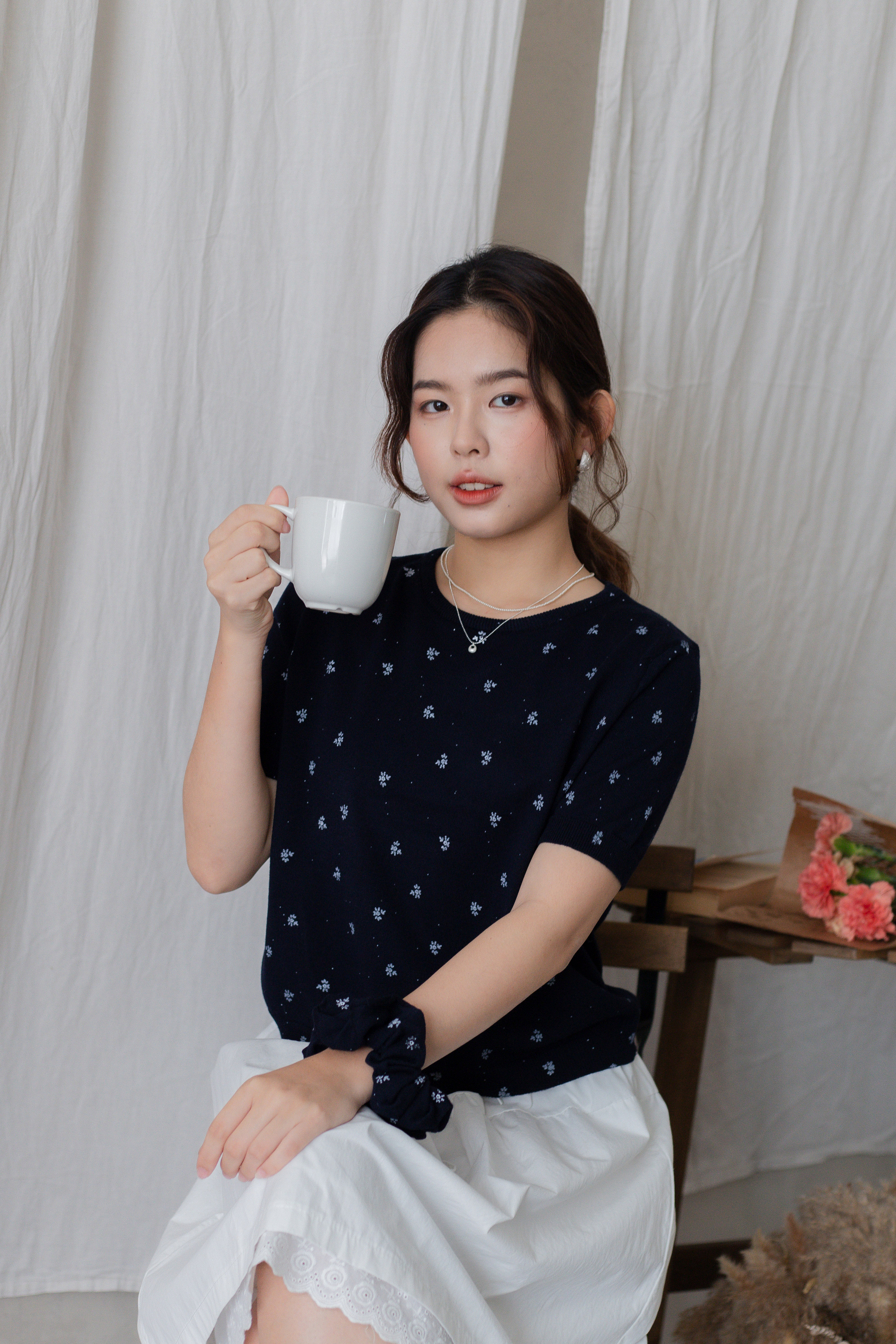Cloudie Floral Knit Top Navy  (with scrunchies) -2706KSNAV