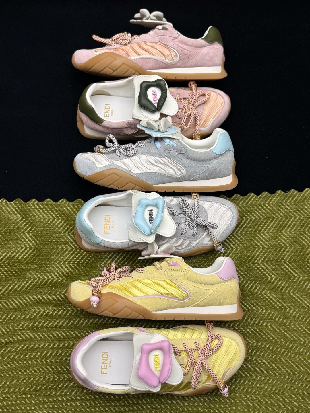 Fendi 2026早春花朶德訓鞋