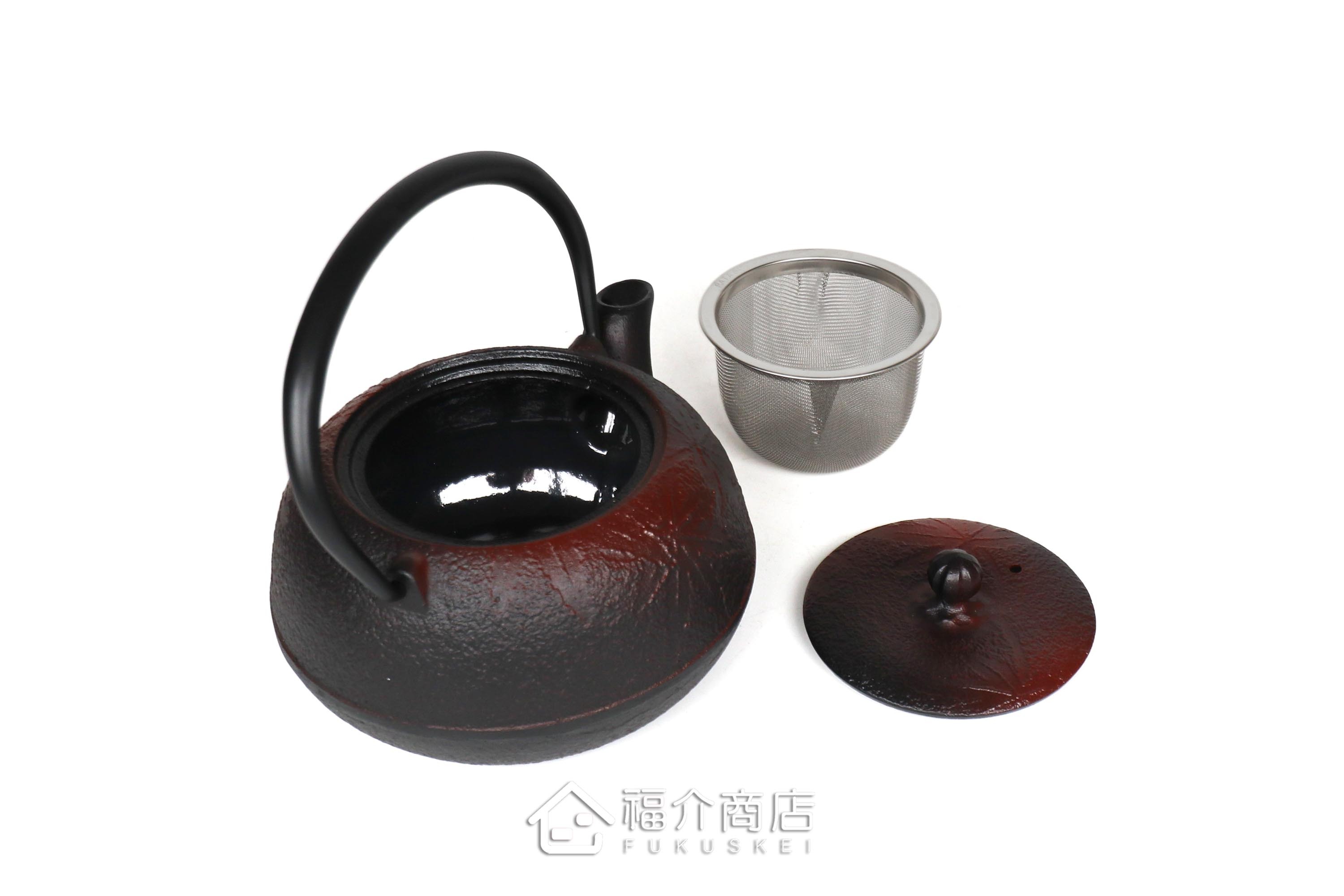 及甚鑄工所製作的日本泡茶壺,柚子楓葉造型壺身