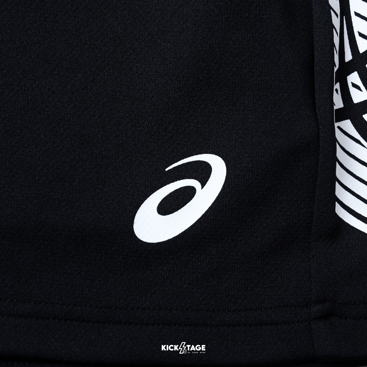 男款 ASICS 亞瑟士 短版球褲 黑白 快乾 吸濕 排汗 運動 虎爪紋 五分褲 排球短褲【K32045-001】