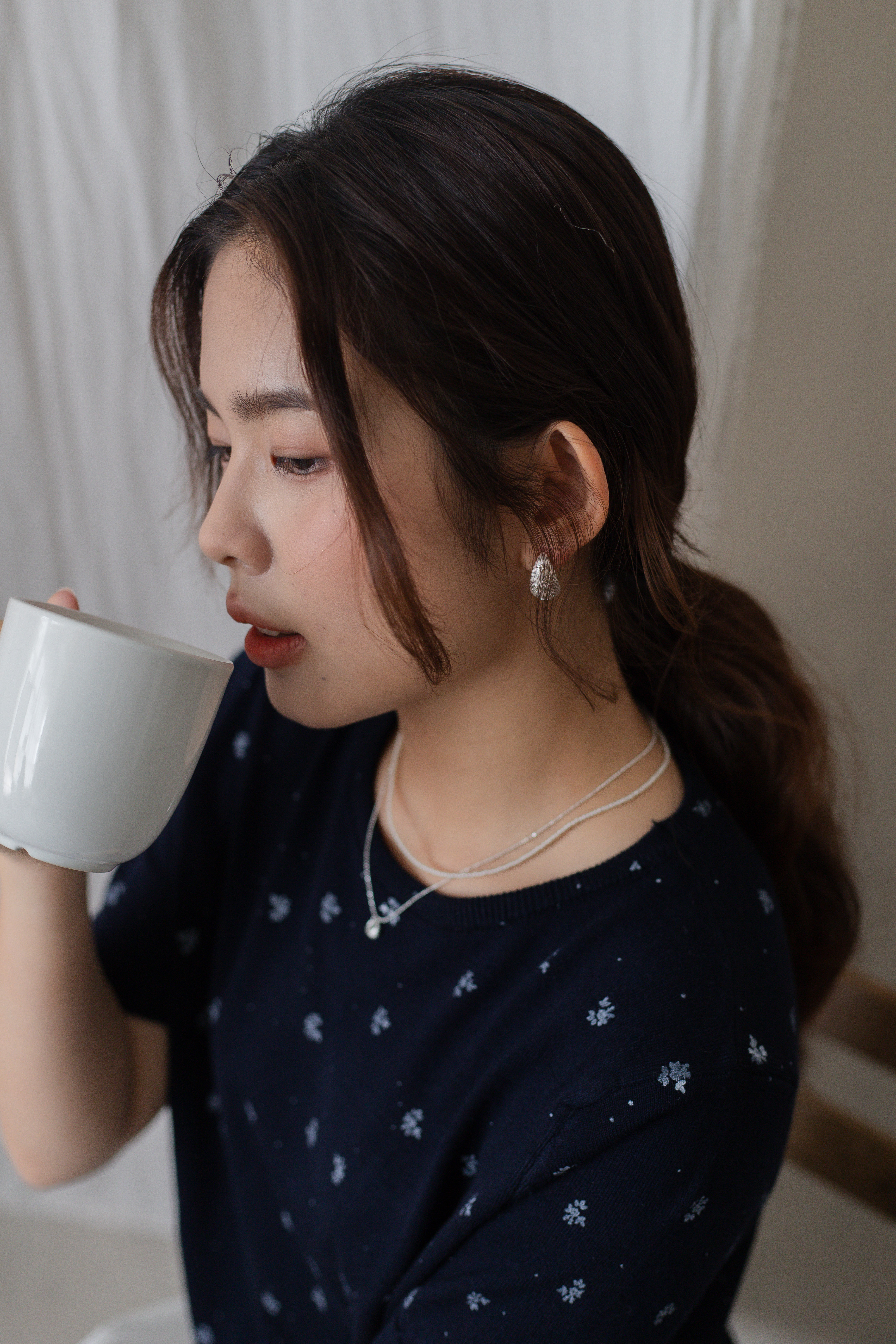 Rhee Floral Hoop Earring -D150