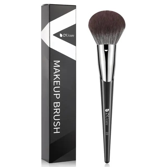 V Shape powder brush V09