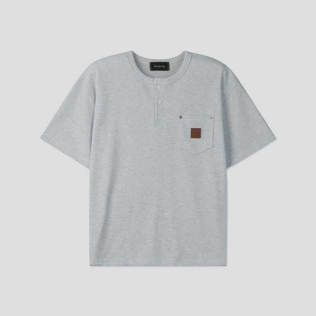 K18 華夫格皮標排扣T shirt