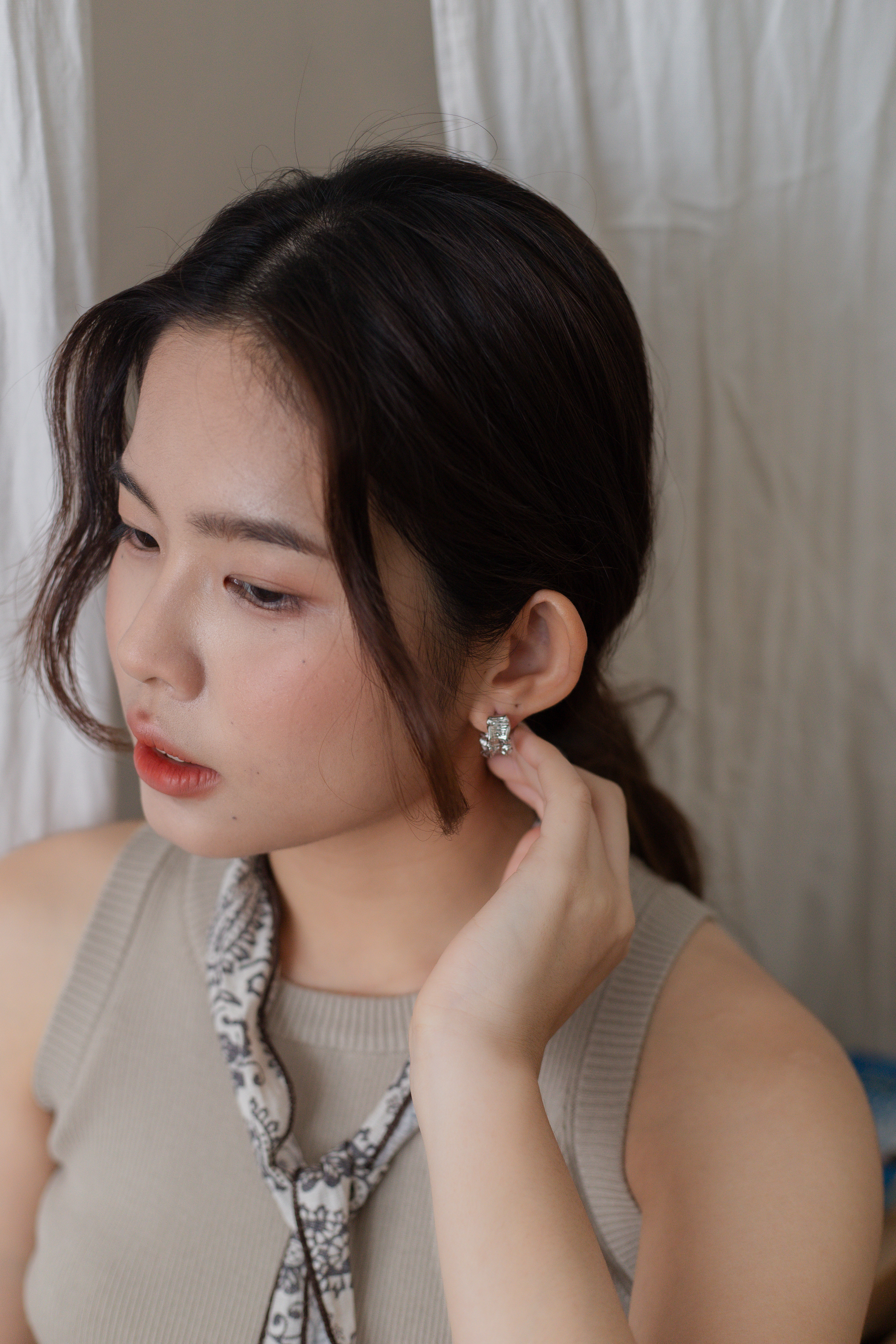 Fiion Ruffle Hoop Earring -D149