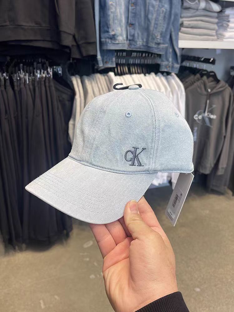 Calvin Klein 造舊牛仔Ck logo鴨咀帽 cap