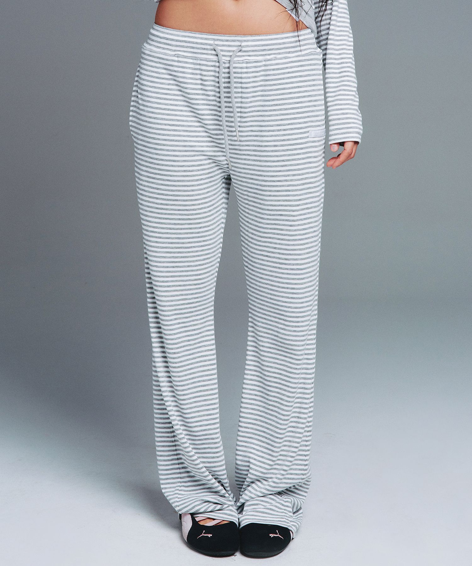 AMES-WORLDWIDE 經典靴型內搭長褲 灰色 AM2GSFPA08AGR