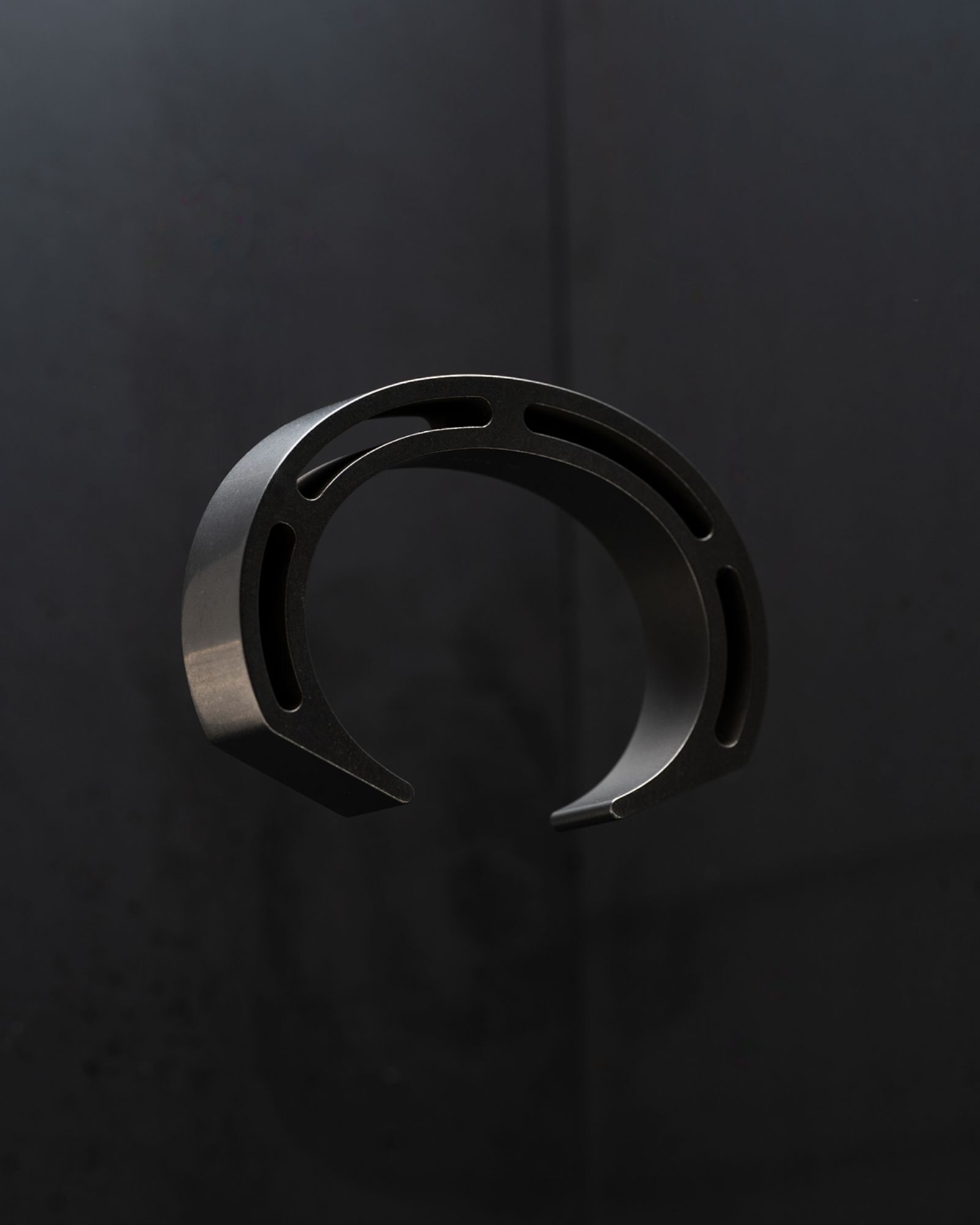 Drilling Lab Right Angle Cuff RA-B02 (霧銀)