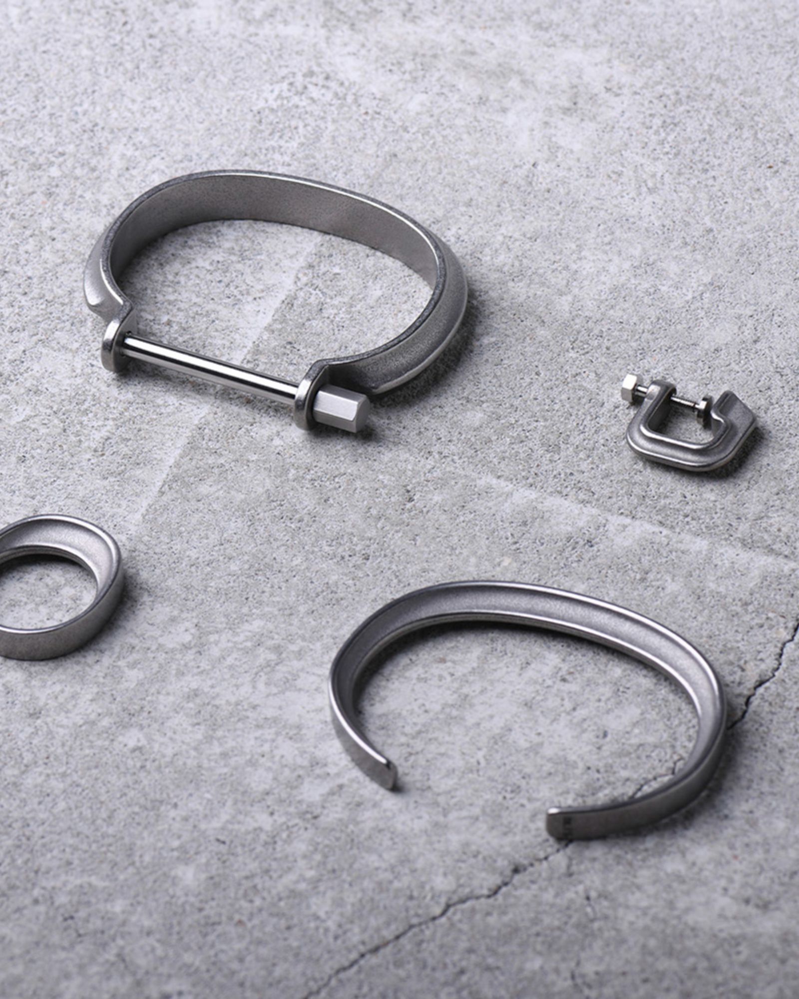 Drilling Lab Framework Cuff FR-B01 (霧銀)
