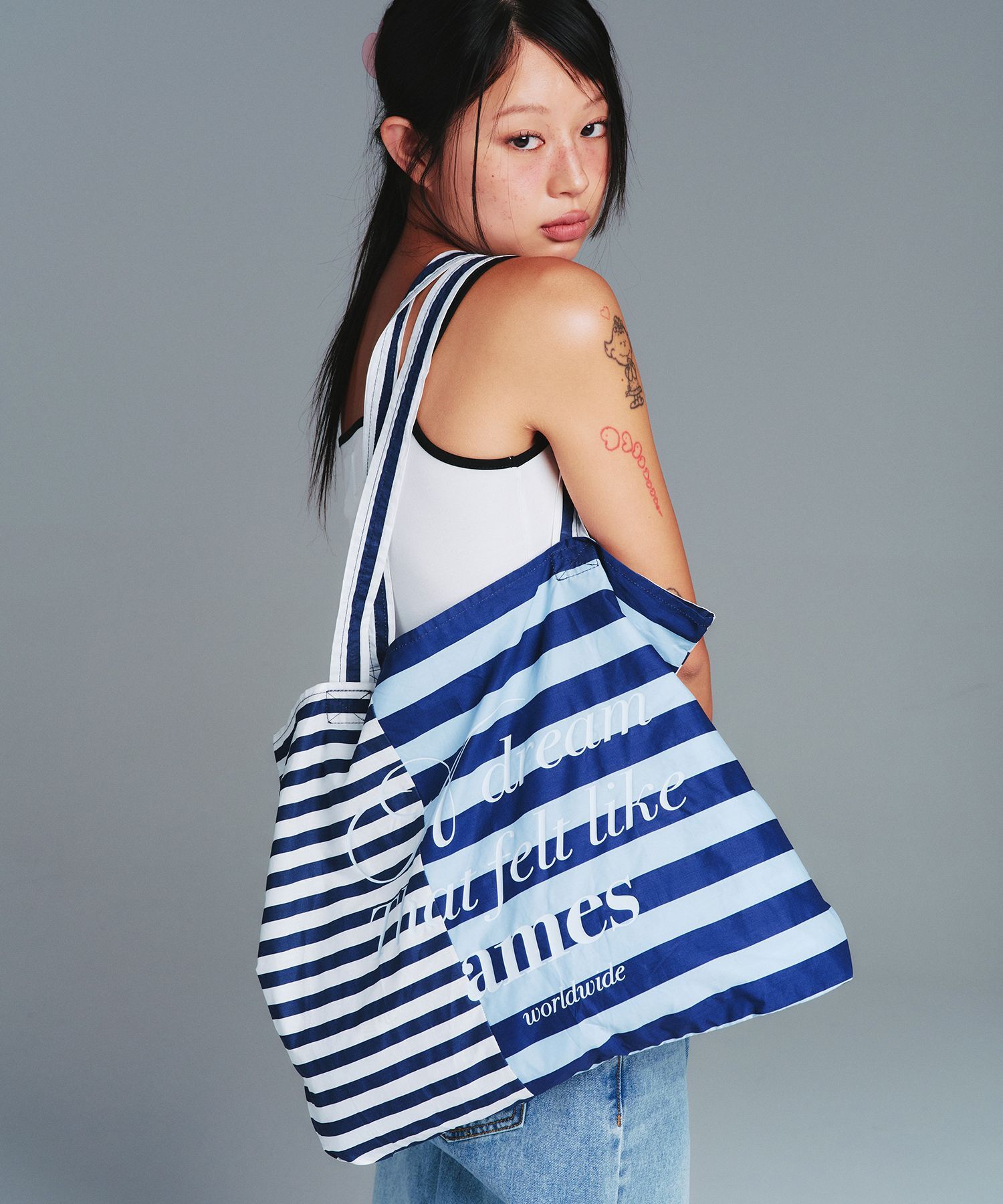 AMES-WORLDWIDE Classic Vacances 度假大托特包 AM2GSUAB45ABL