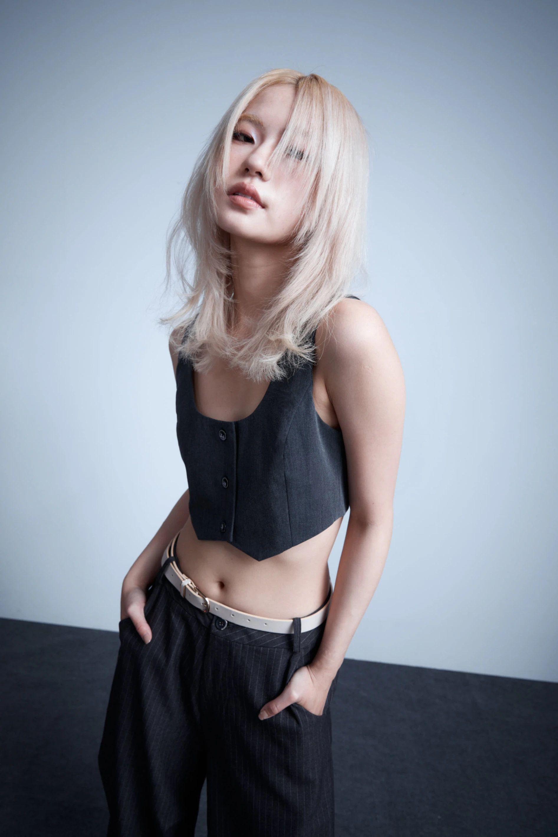 KOZ｜U-Curve Mini Vest