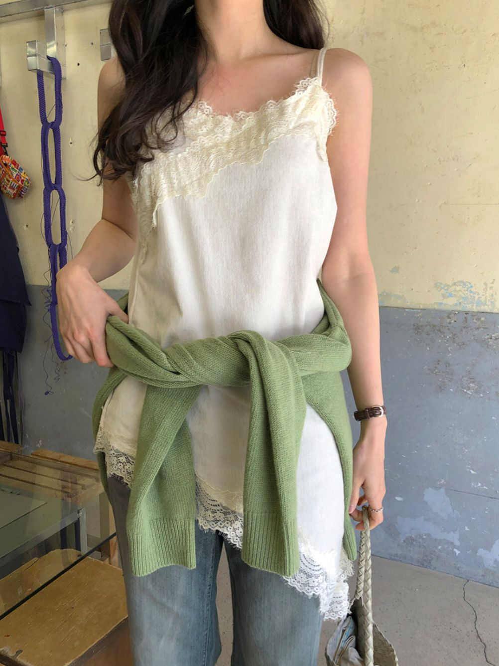 不規則蕾絲吊帶