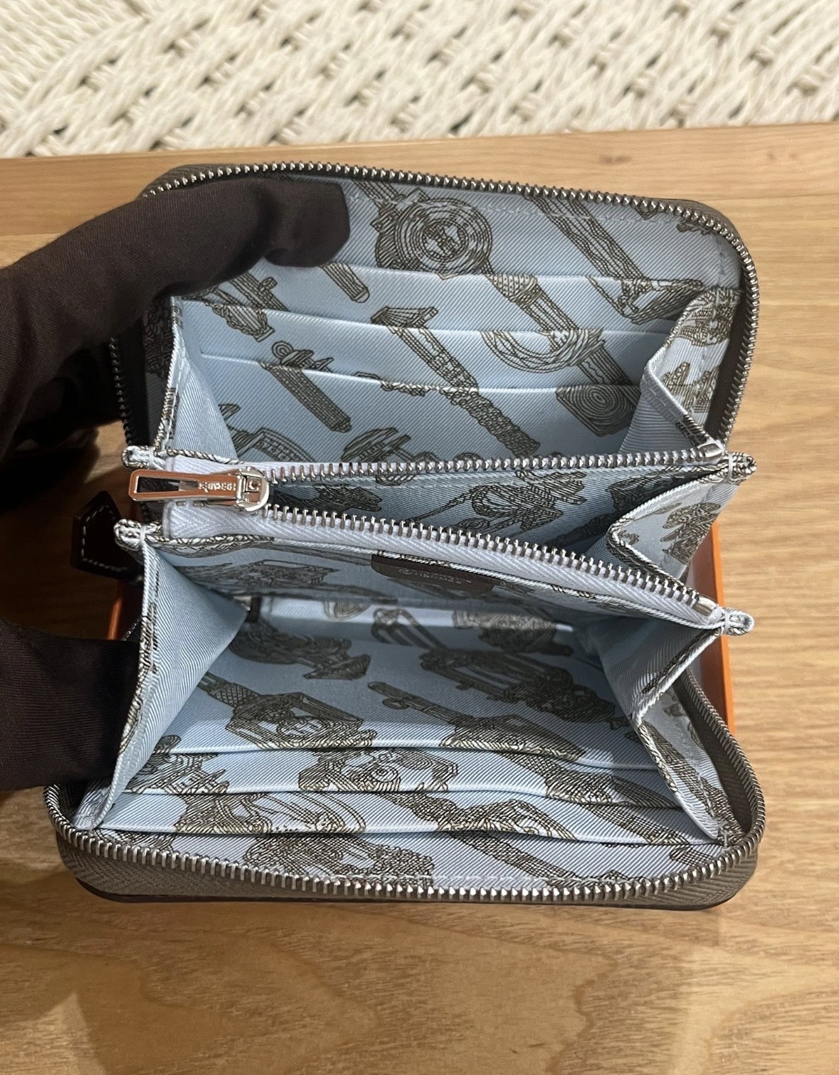 Silkin Compact wallet Etoupe