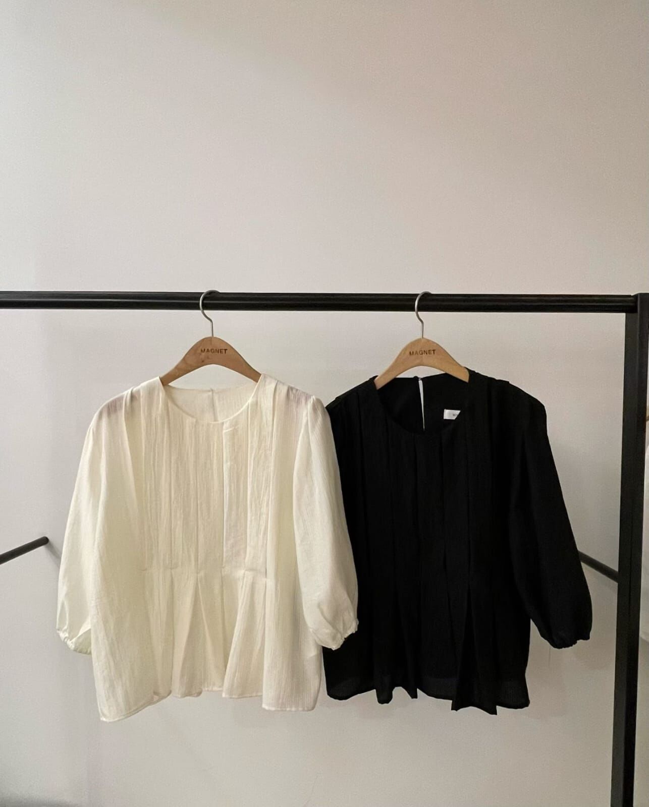 MN6103 紋理中長泡泡袖上衣